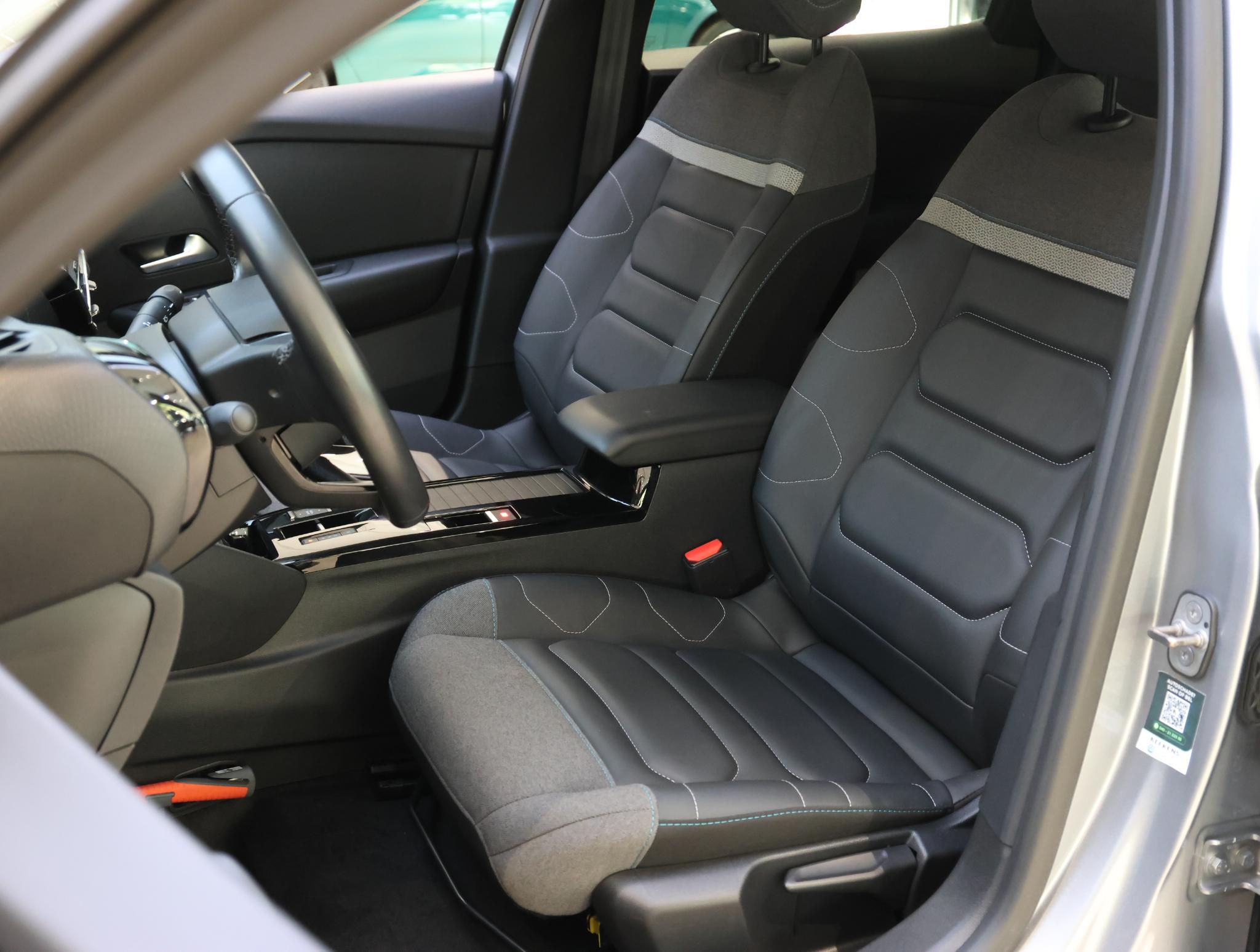 Foto van Citroen E-c4