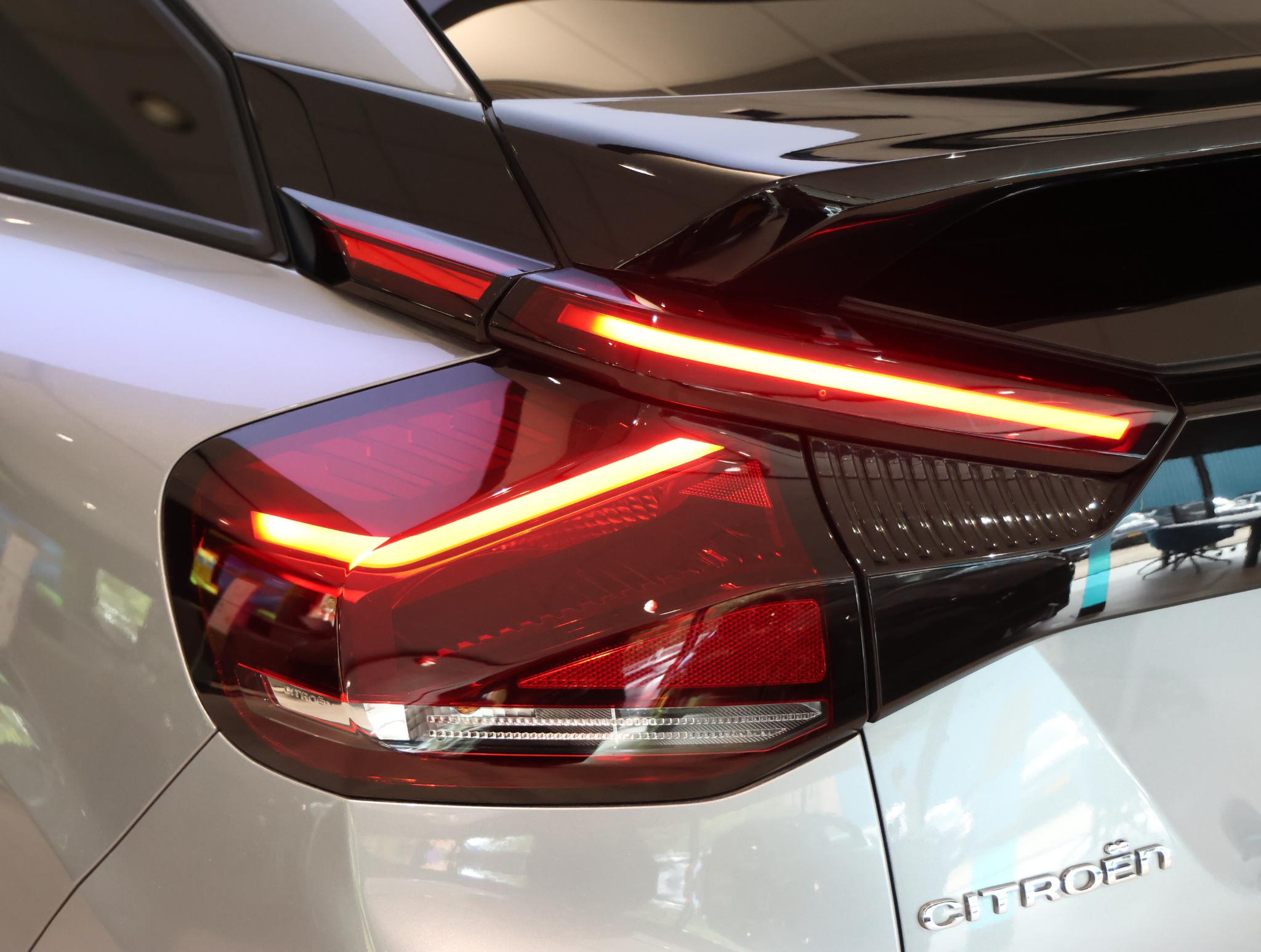 Foto van Citroen E-c4