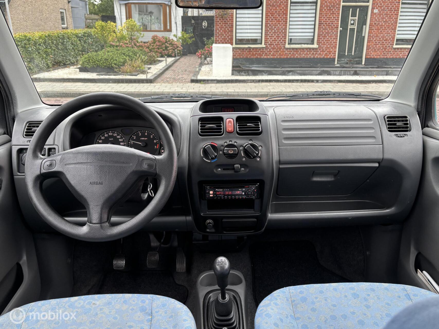 Foto van Suzuki Wagon R