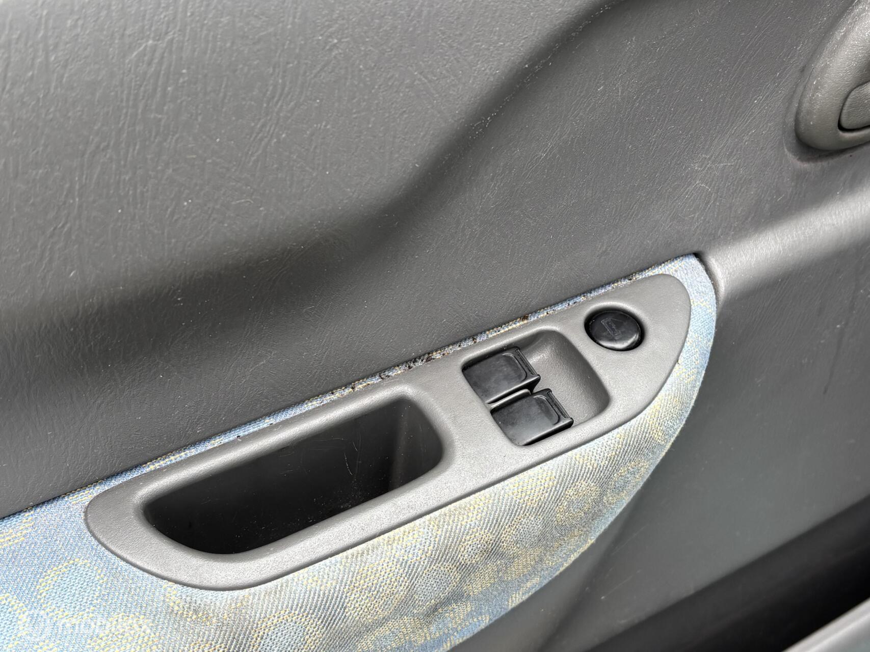 Foto van Suzuki Wagon R