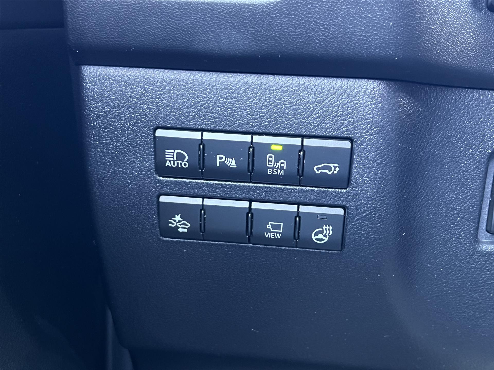 Foto van Lexus Lexus Nx300h