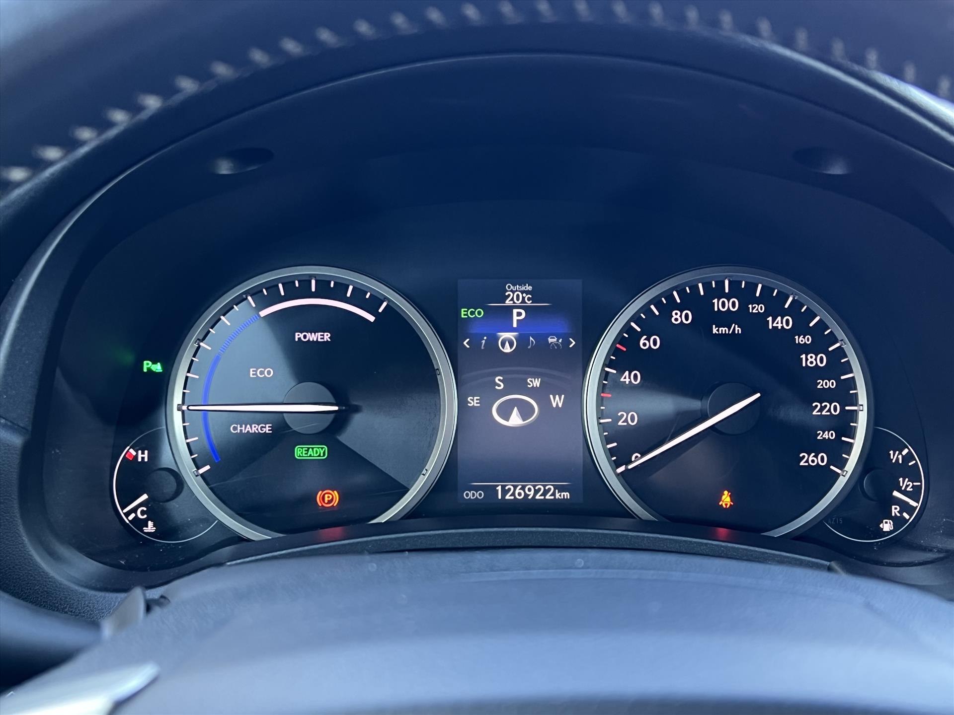 Foto van Lexus Lexus Nx300h