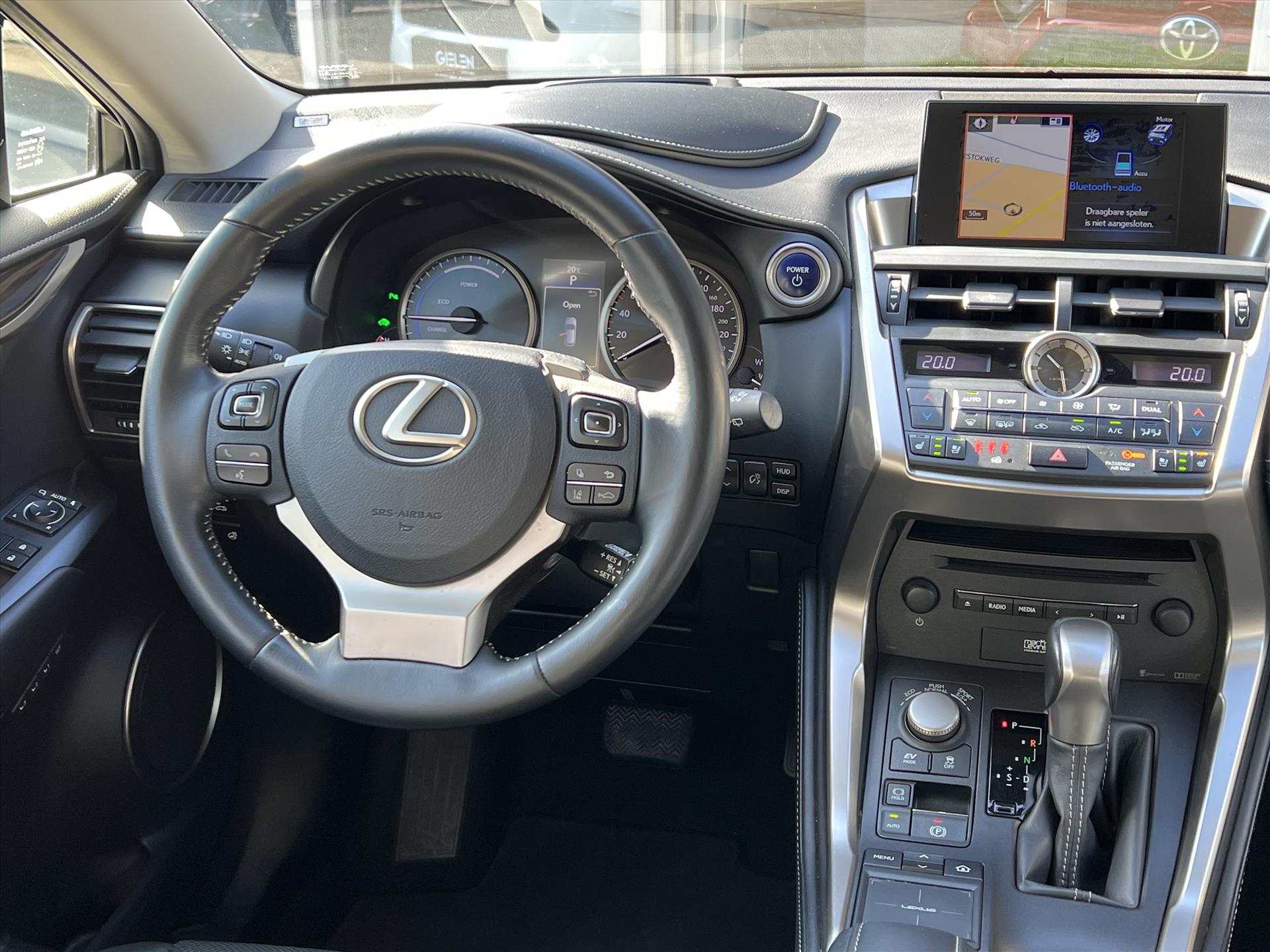 Foto van Lexus Lexus Nx300h