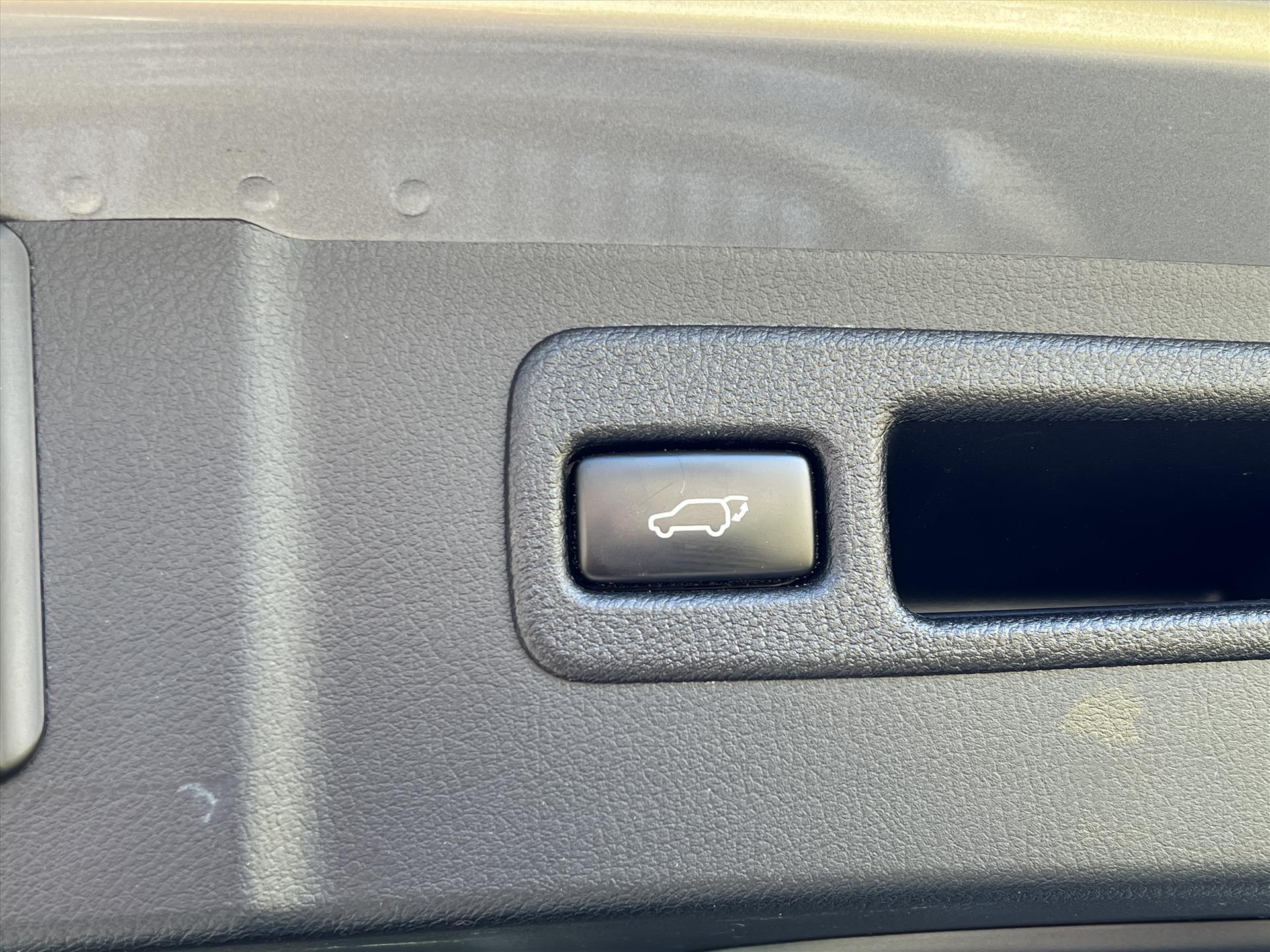 Foto van Lexus Lexus Nx300h