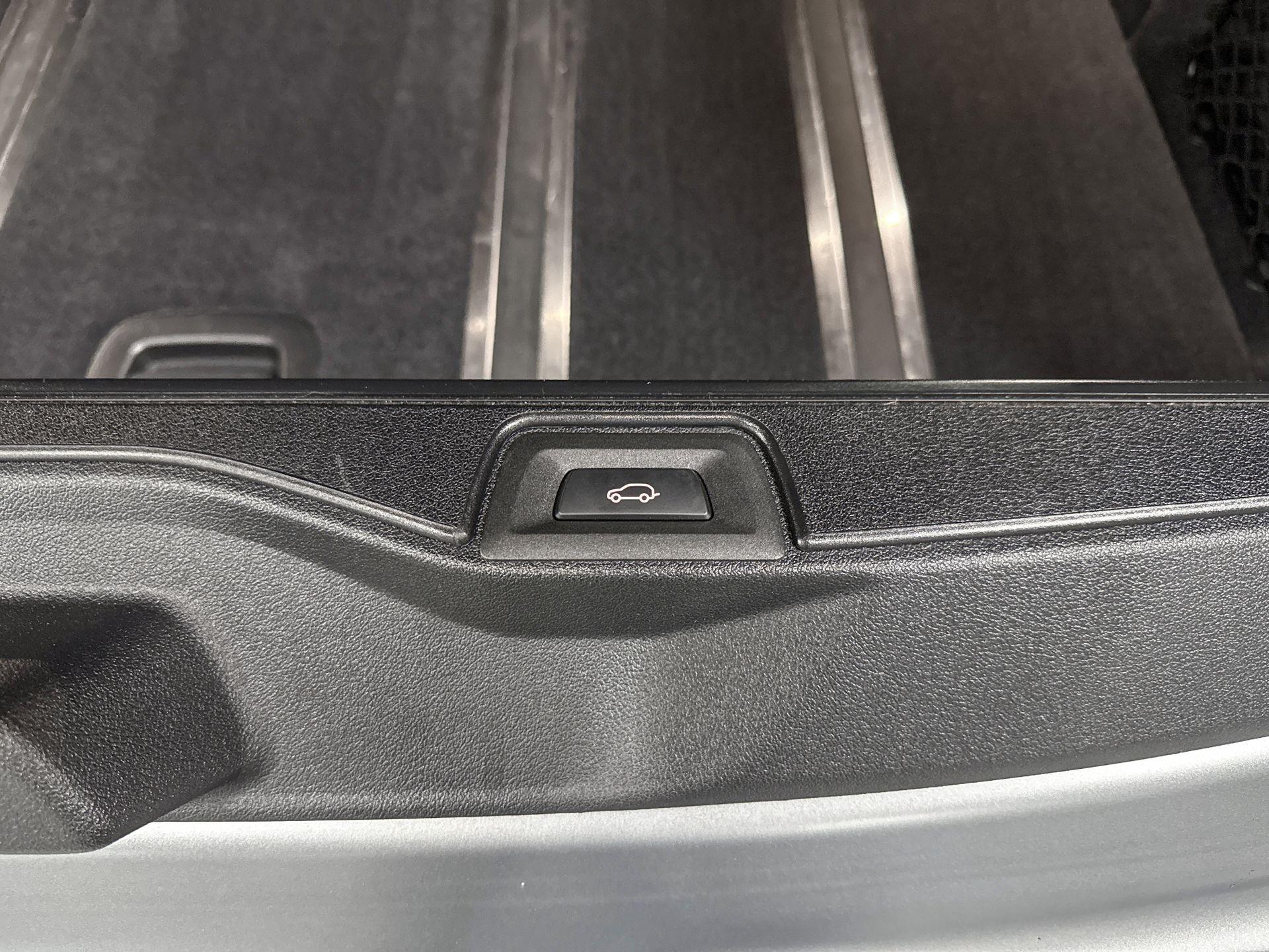 Foto van BMW X5 M60i xDrive