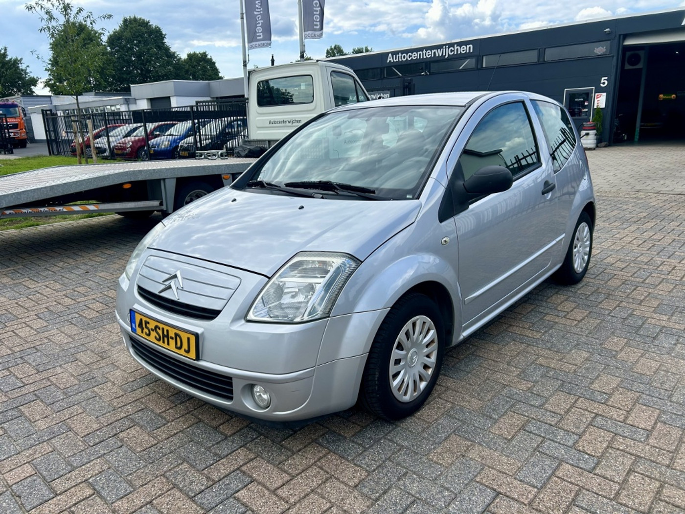 Citroen C2 1.4i - Airco - Zeer Netjes 2006 - voorkant