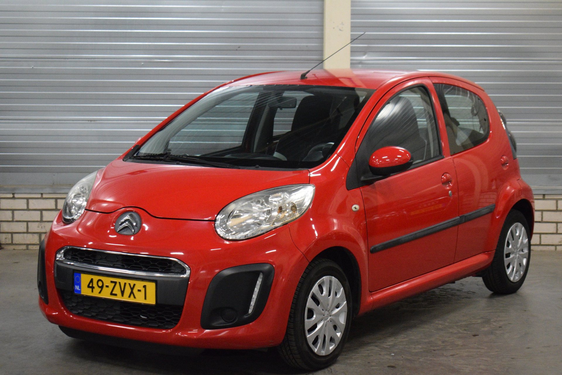 Citroen Citroen C1 1.0 Collection 84.000 KM! + Airco|Bluetooth| 2013 - voorkant