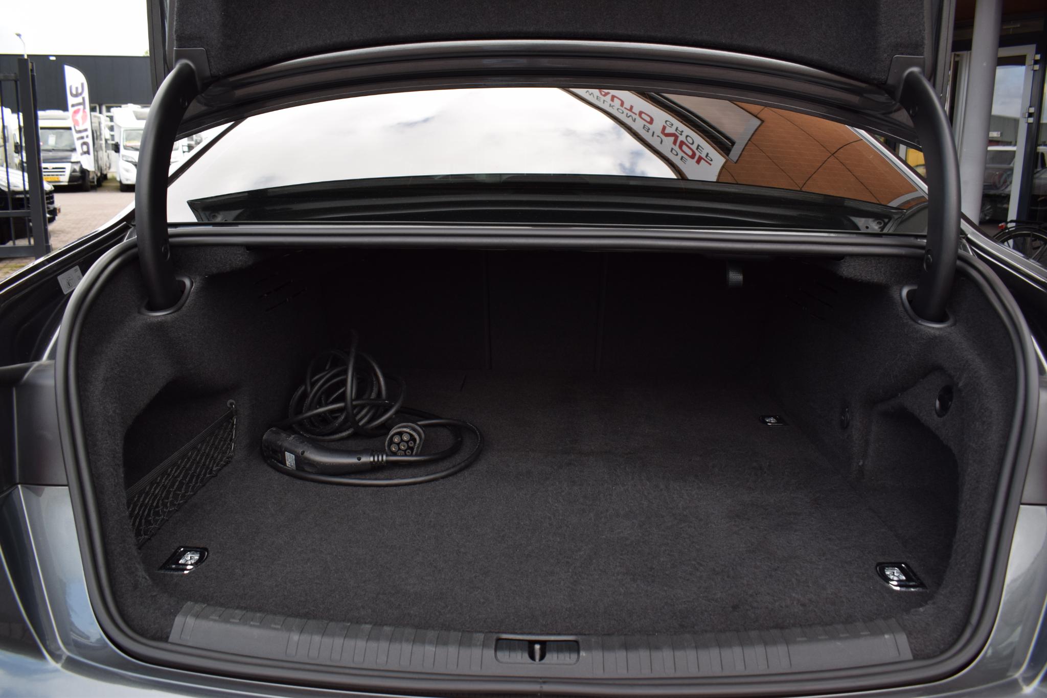 Foto van Audi A6 50 TFSI E