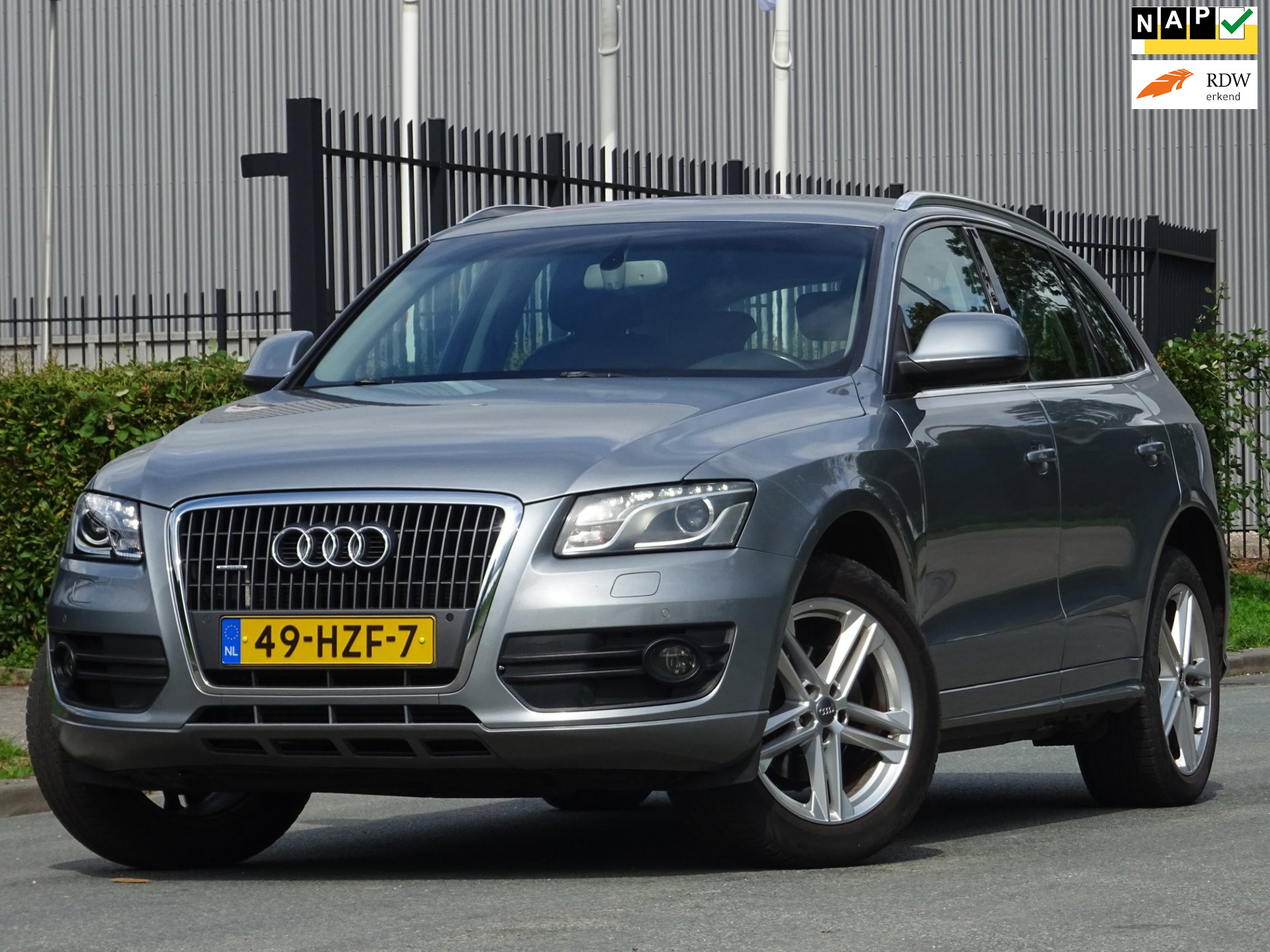 Audi Audi Q5 2.0 TFSI quattro Pro Line NAP/LEER/NAVI/LED/PDC/APK 2009 - voorkant