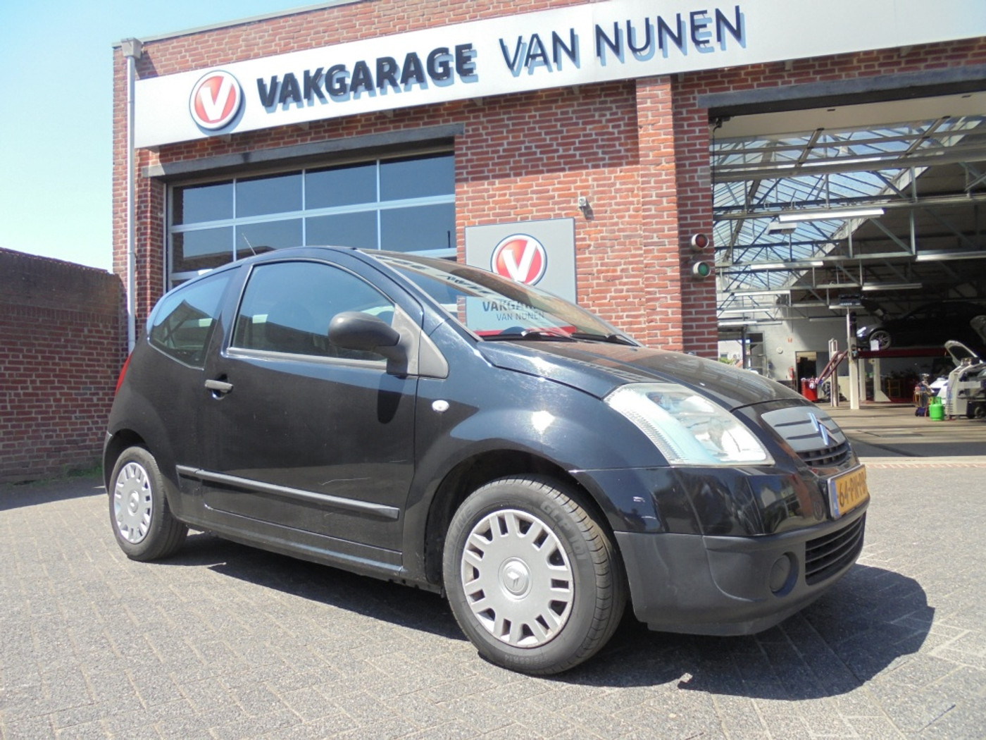 Citroen C2 1.1i Séduction||APK 07-2027||Trekhaak|| 2004 - voorkant