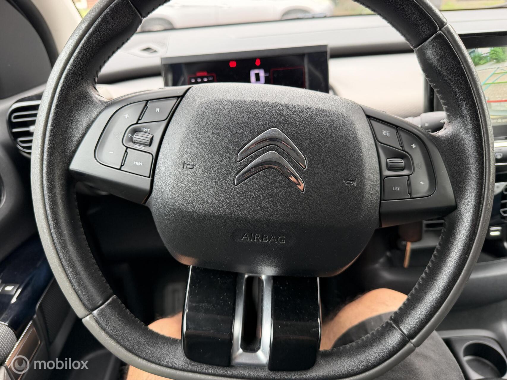 Foto van Citroen C4 Cactus