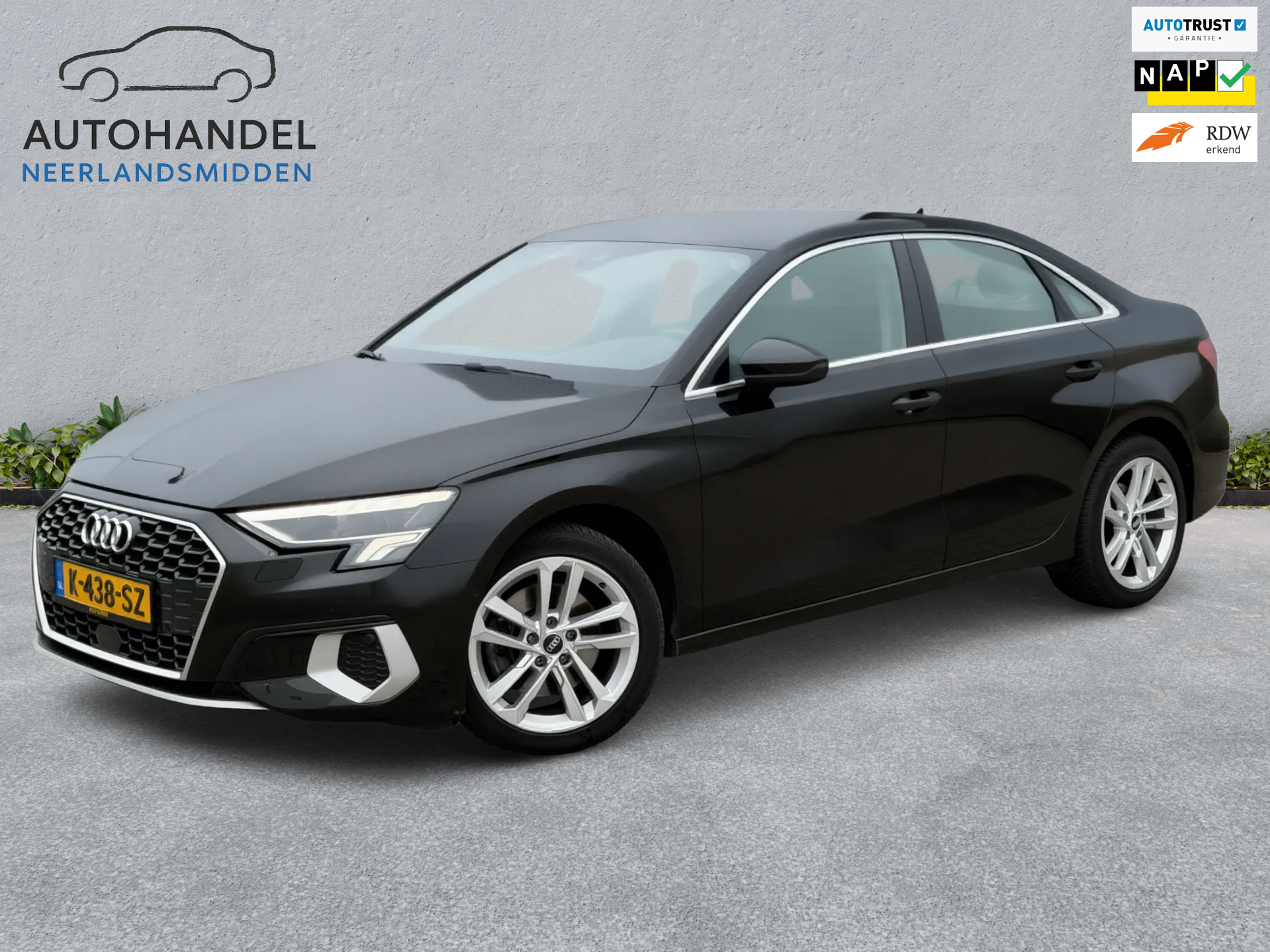 Audi A3 Limousine 30 TFSI S edition 2021 - voorkant