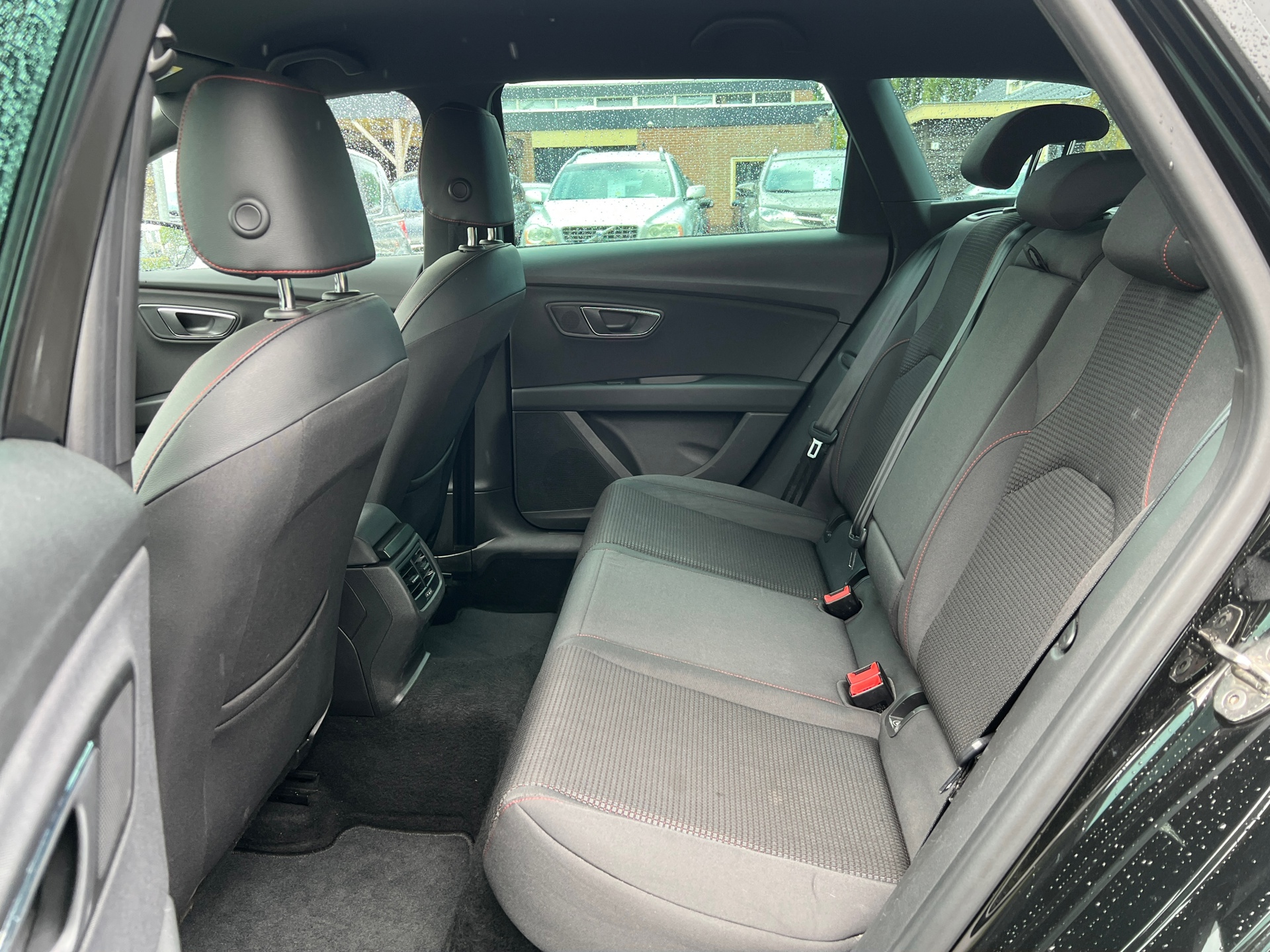 Foto van Seat Leon Sportourer ST