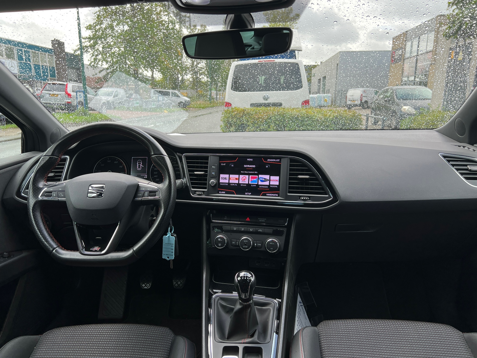 Foto van Seat Leon Sportourer ST