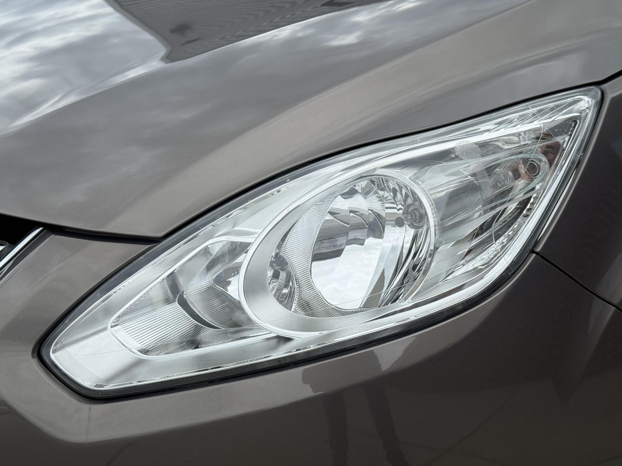 Foto van Ford C-max
