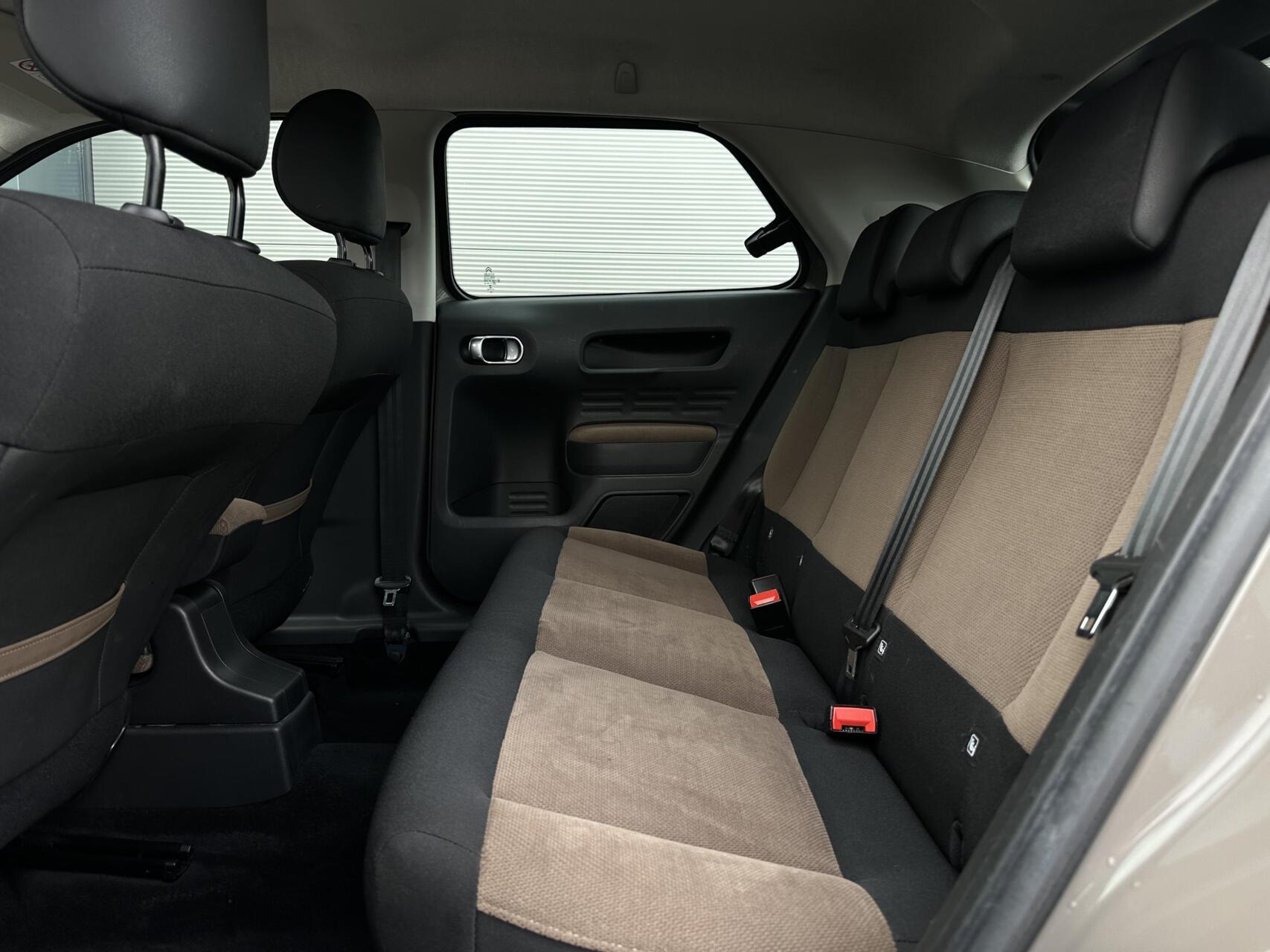 Foto van Citroen C4 Cactus
