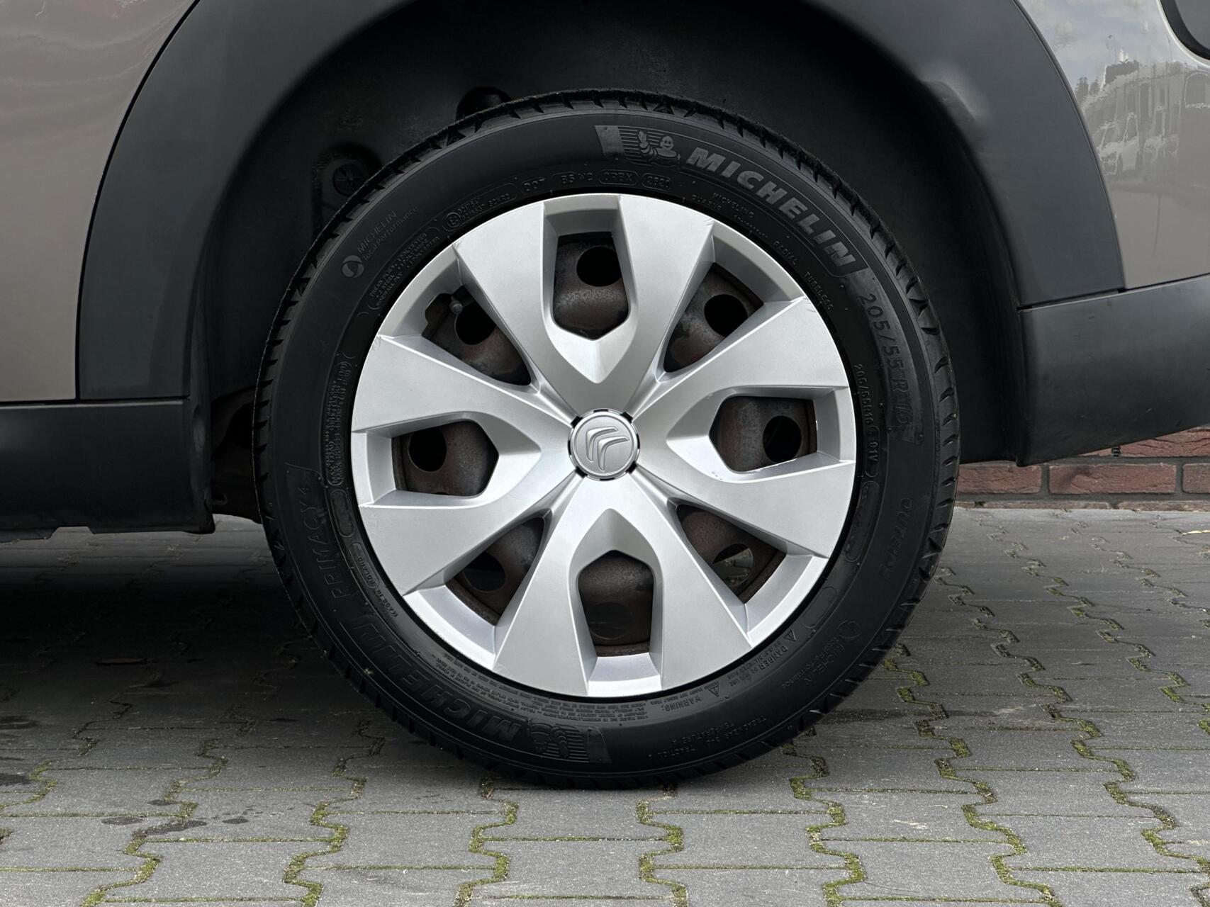 Foto van Citroen C4 Cactus