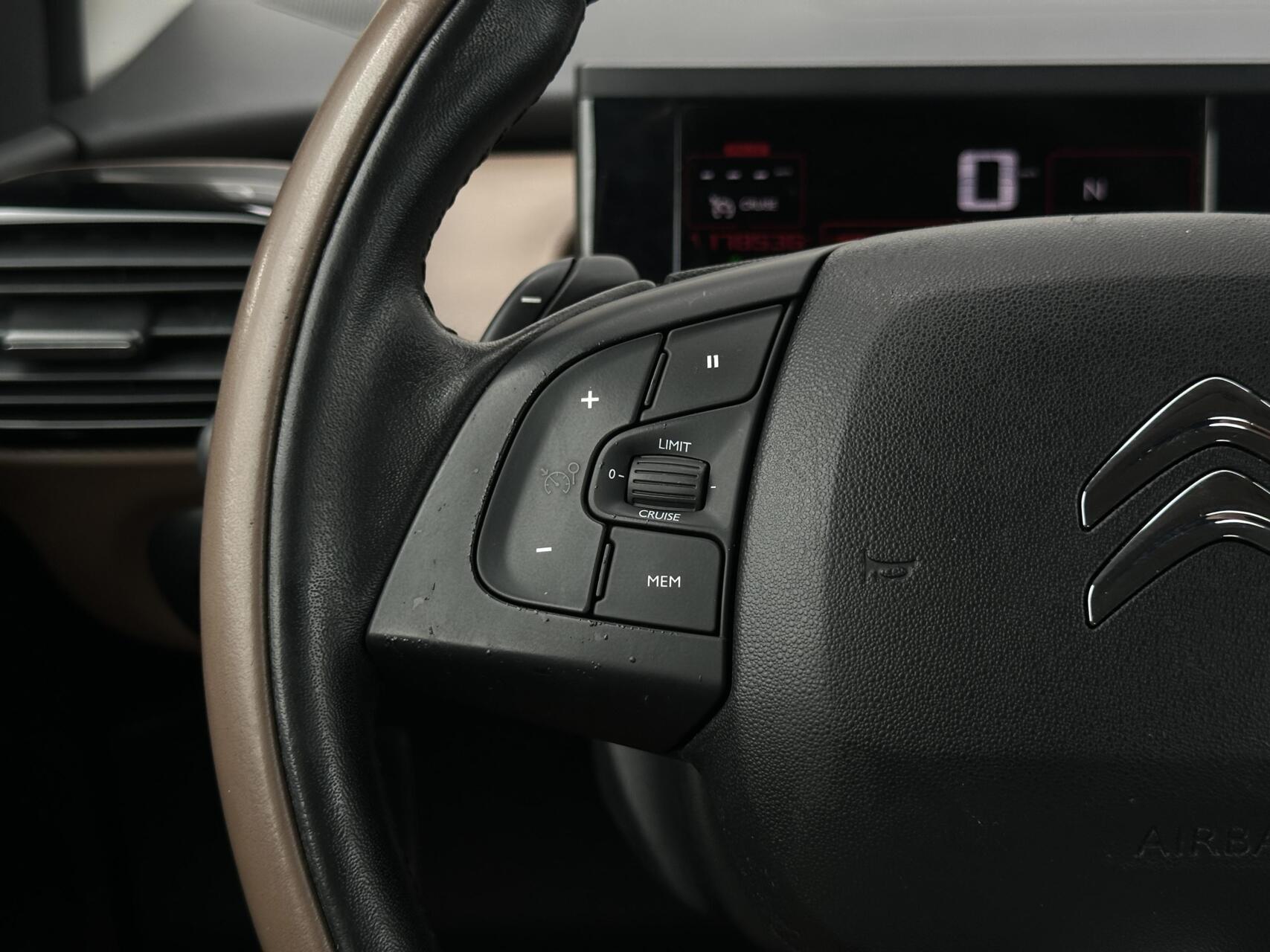 Foto van Citroen C4 Cactus