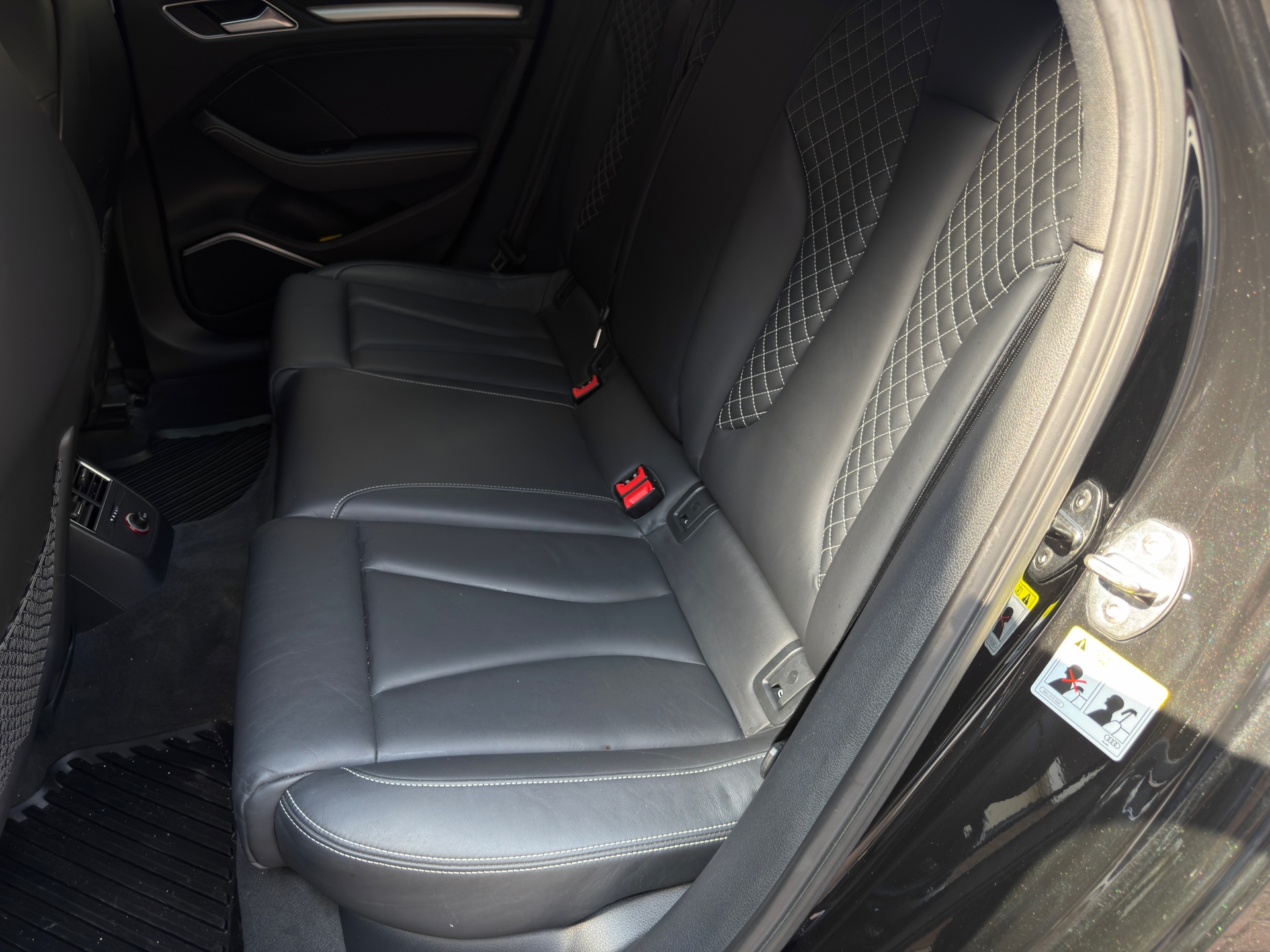 Foto van Audi S3 Sportback