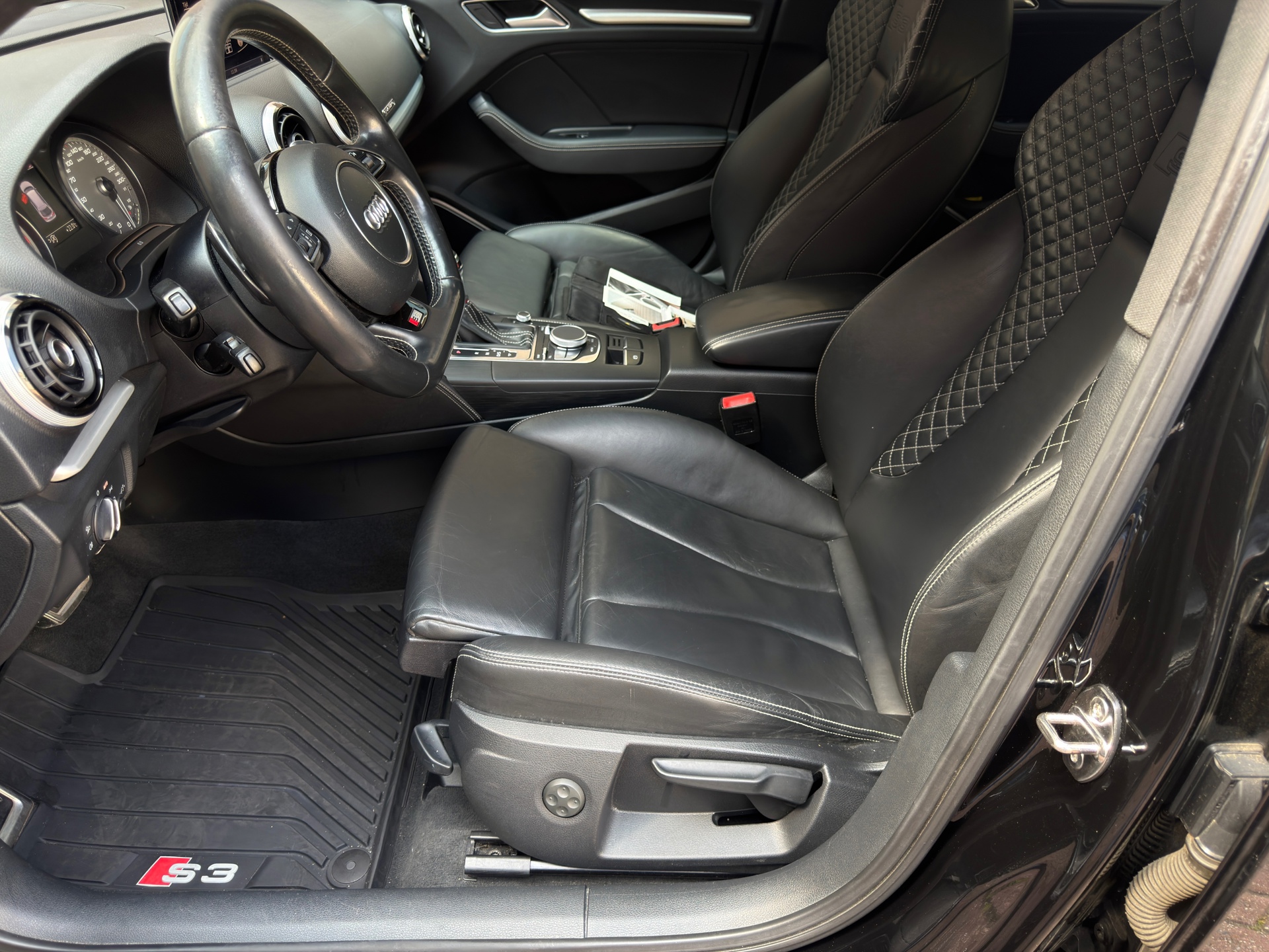 Foto van Audi S3 Sportback