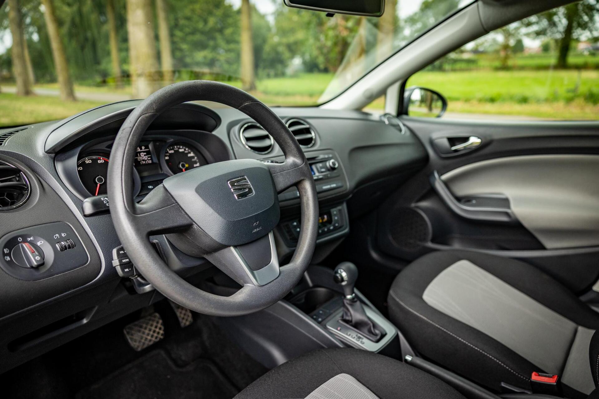 Foto van Seat Ibiza ST
