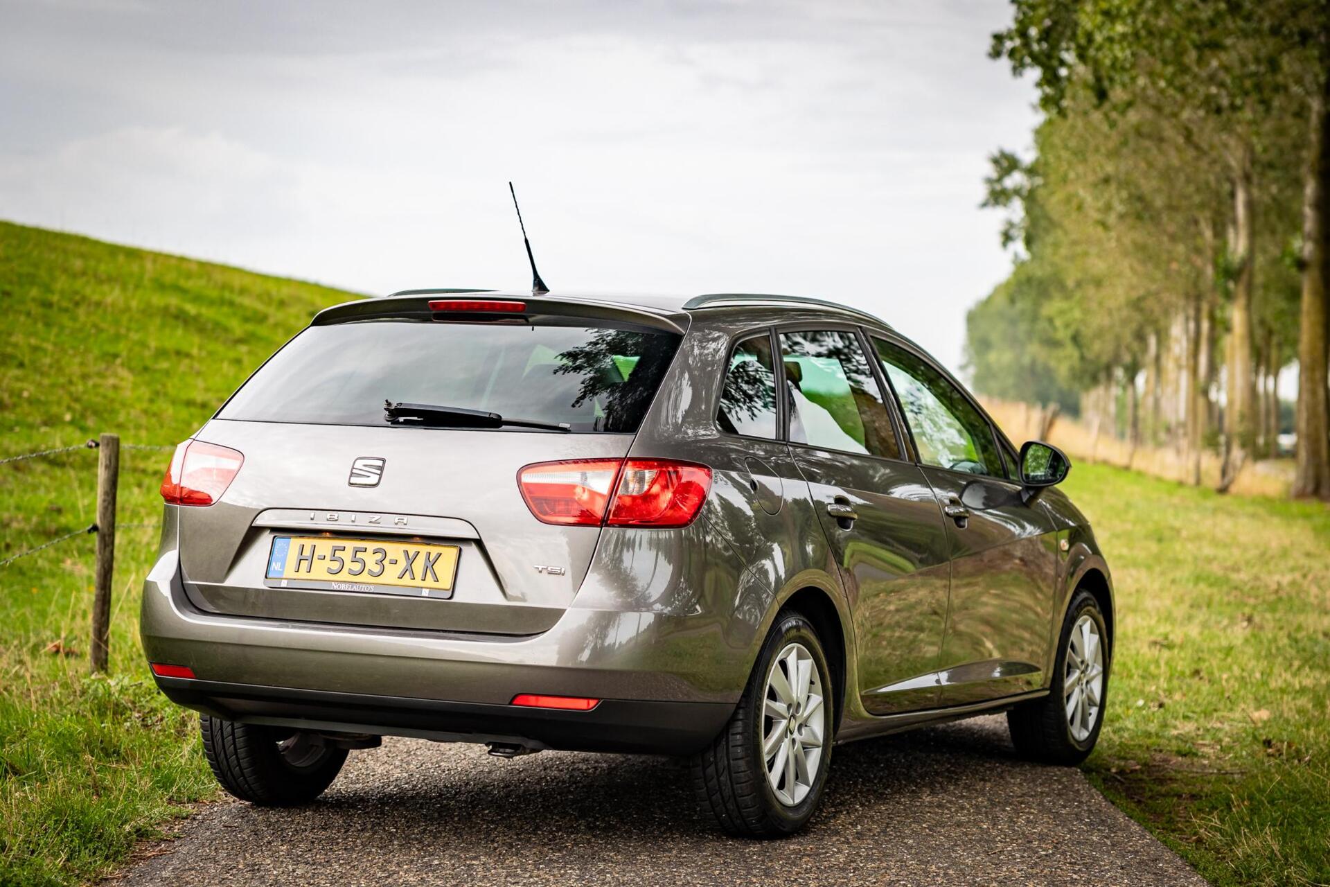 Foto van Seat Ibiza ST