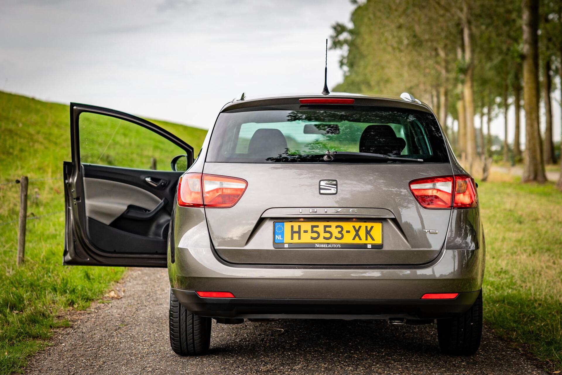 Foto van Seat Ibiza ST