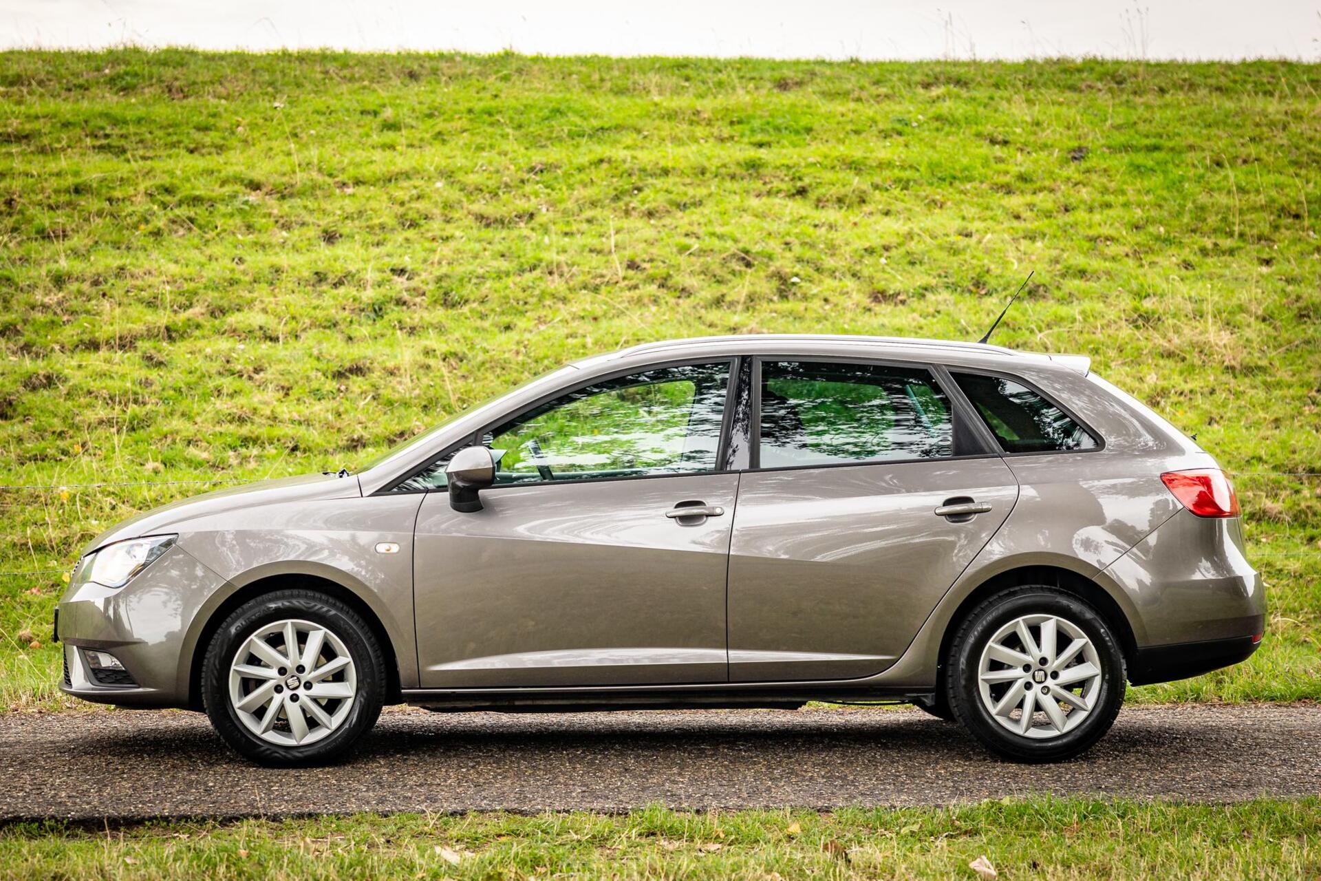 Foto van Seat Ibiza ST