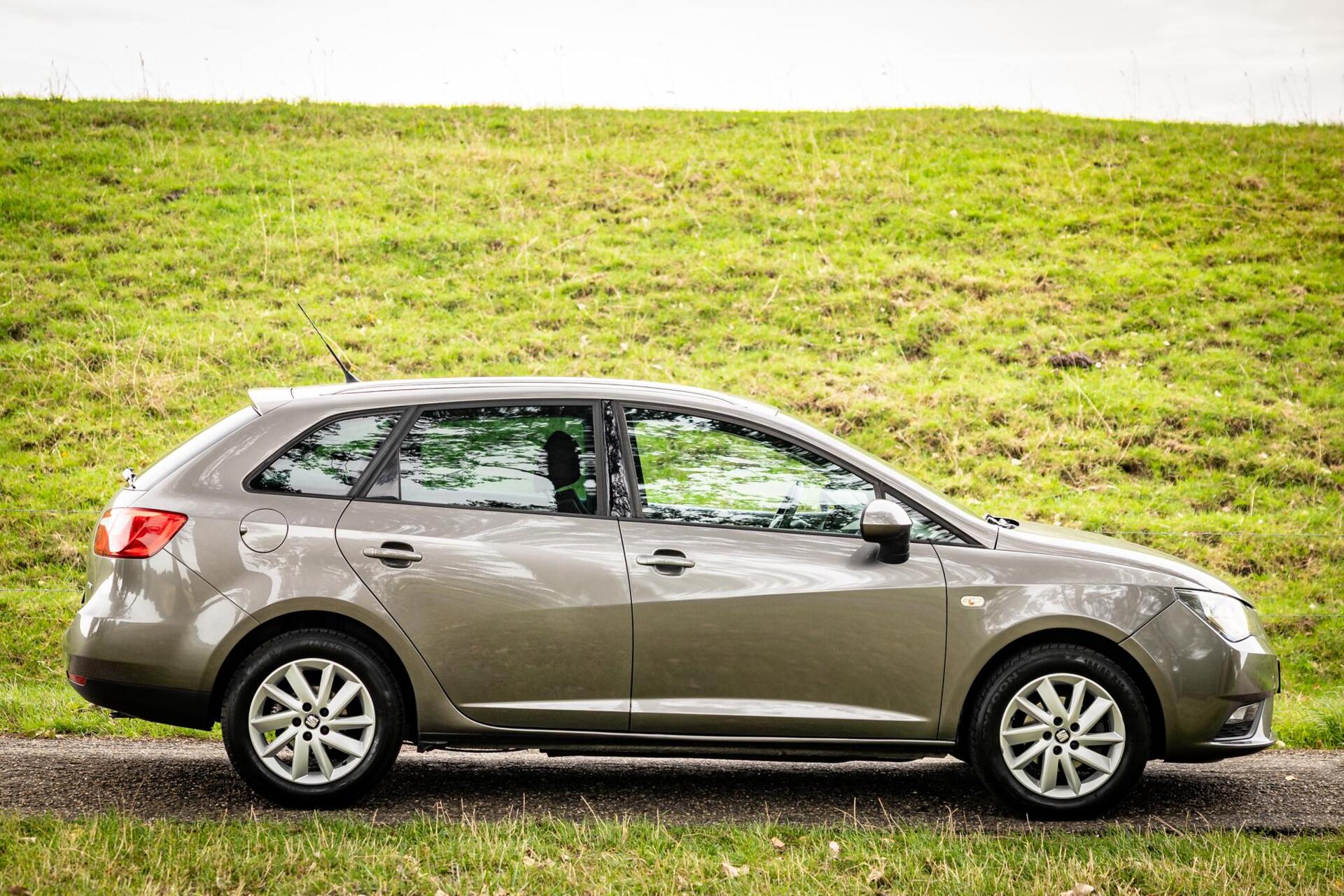 Foto van Seat Ibiza ST