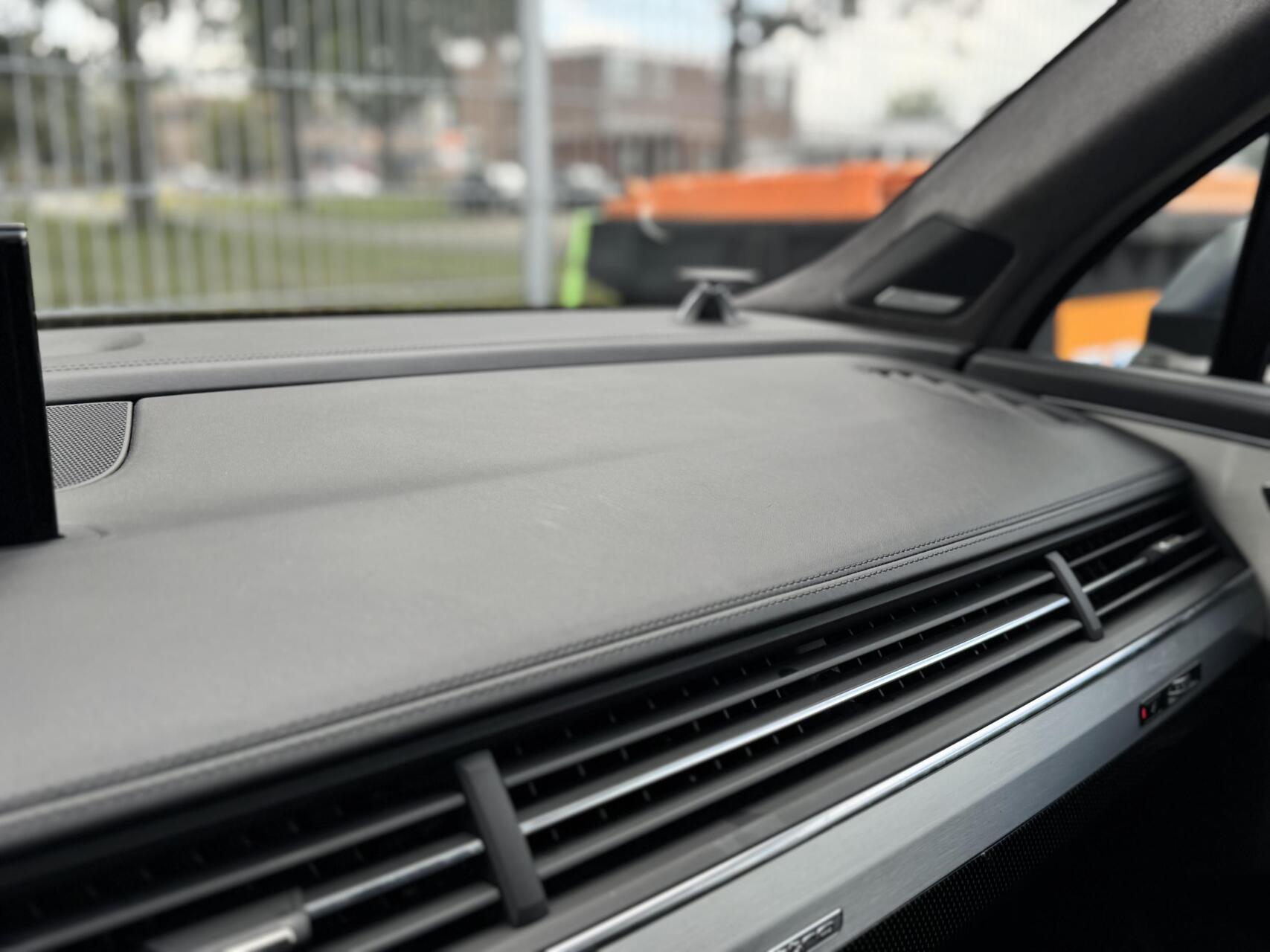 Foto van Audi Sq7