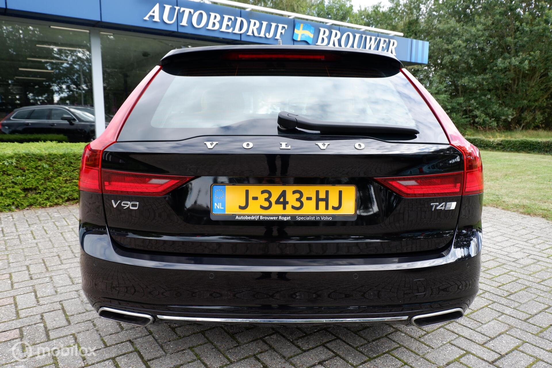 Foto van Volvo V90