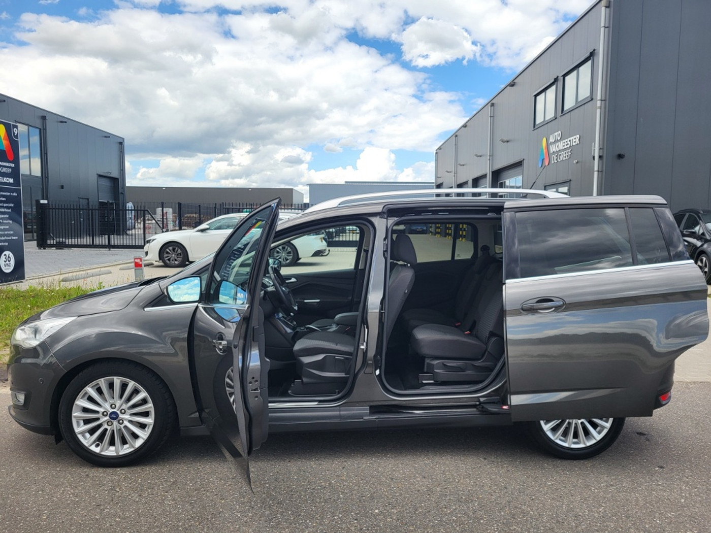 Foto van Ford Grand C-max