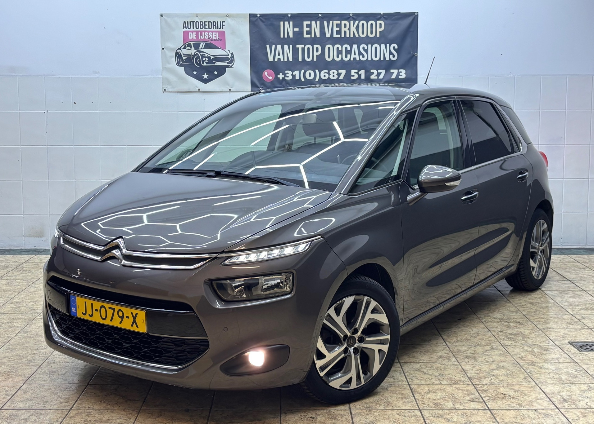 Citroen C4 Picasso 1.6 e-THP Intensive / GARANTIE / 2DE EIG /TOP STAAT 2016 - voorkant