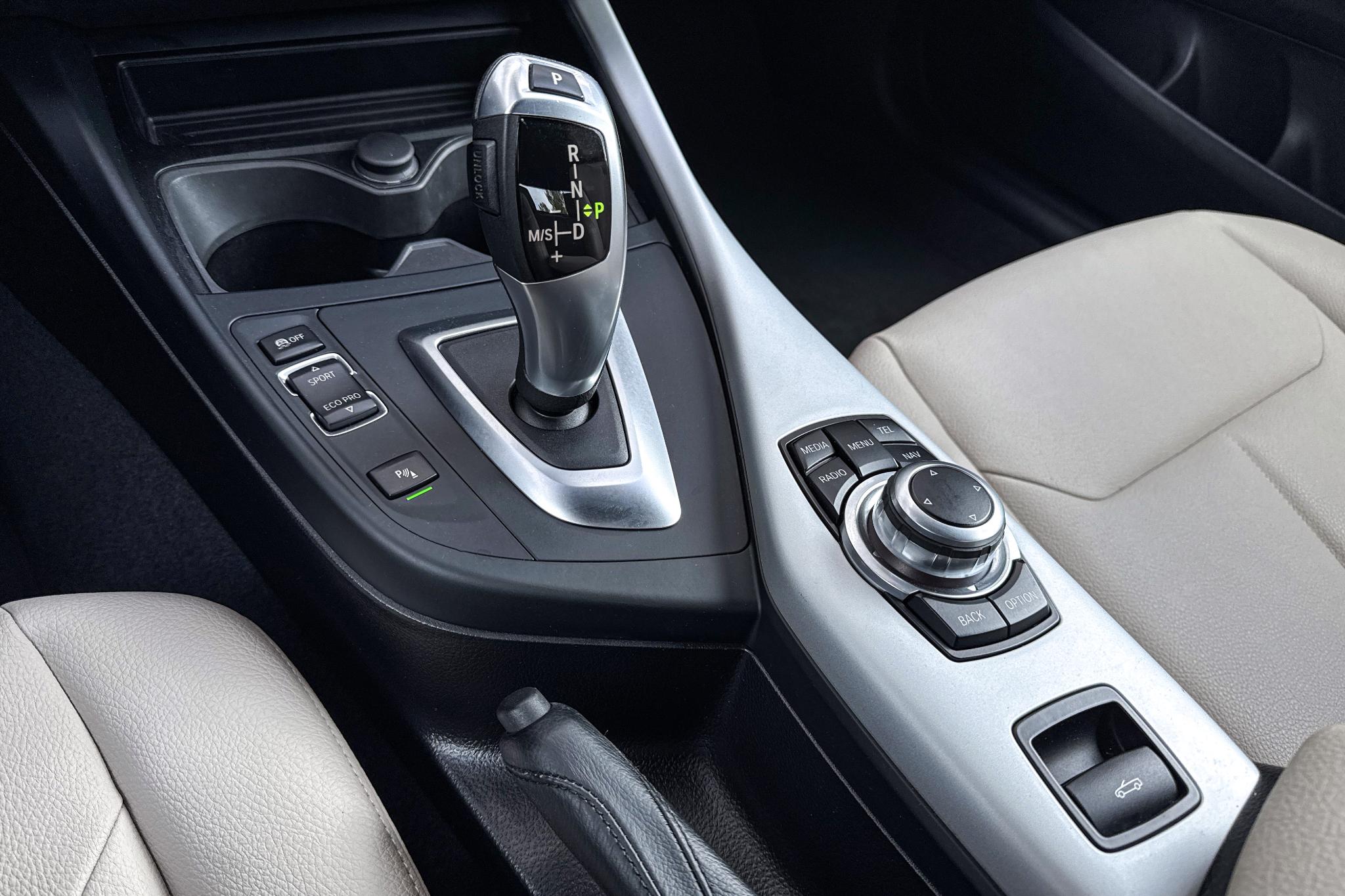 Foto van BMW 218i