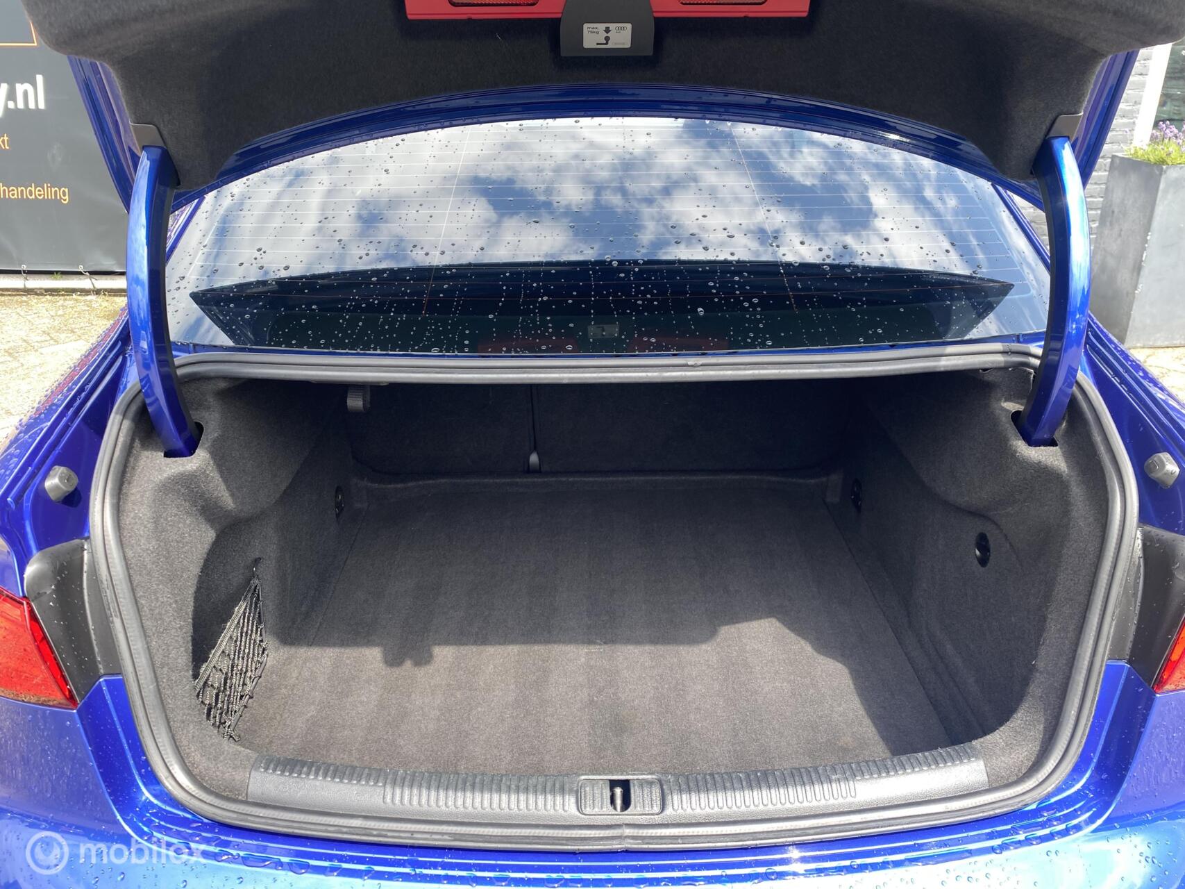 Foto van Audi A3 Limousine