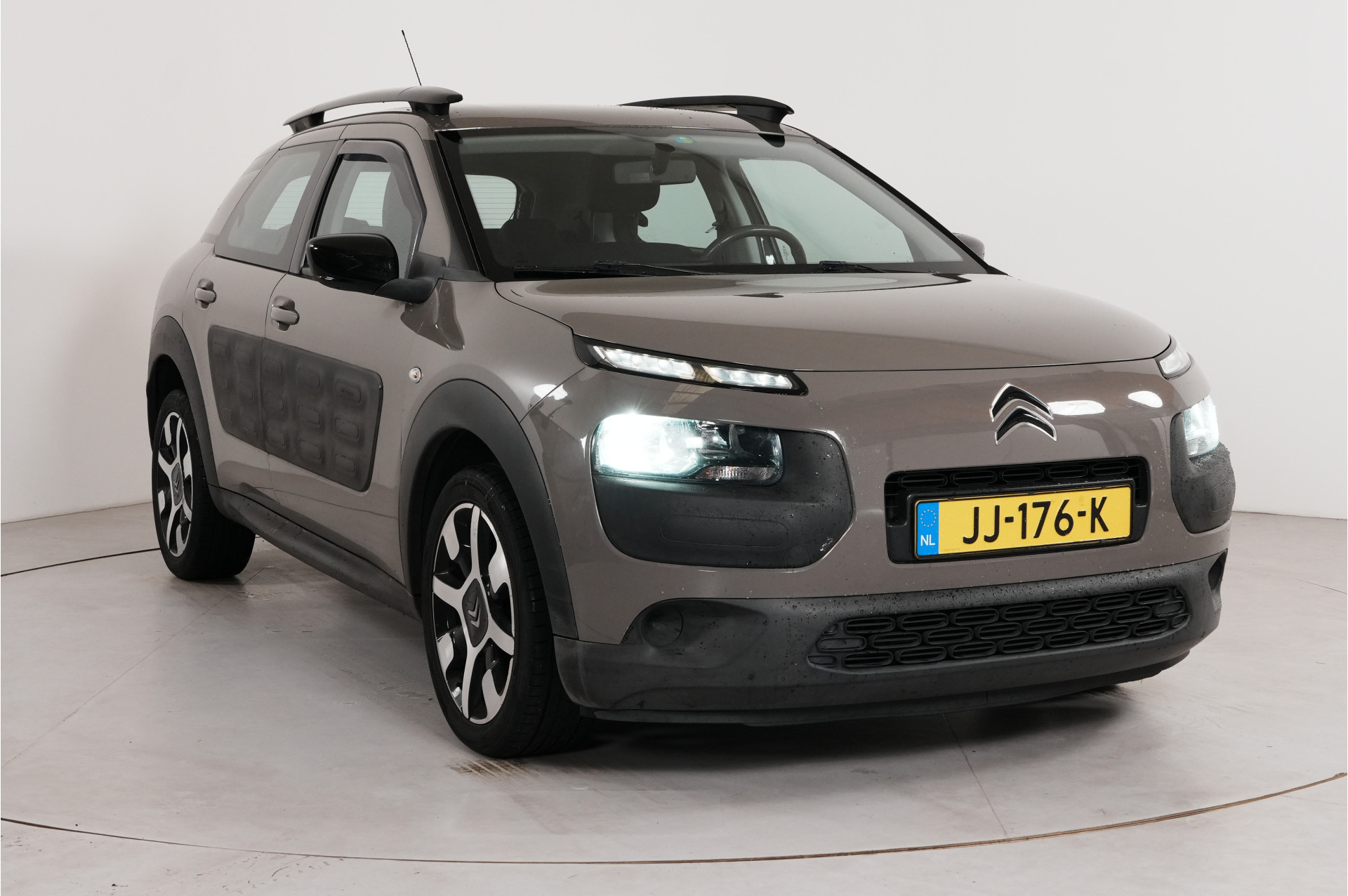 Foto van Citroen C4 Cactus