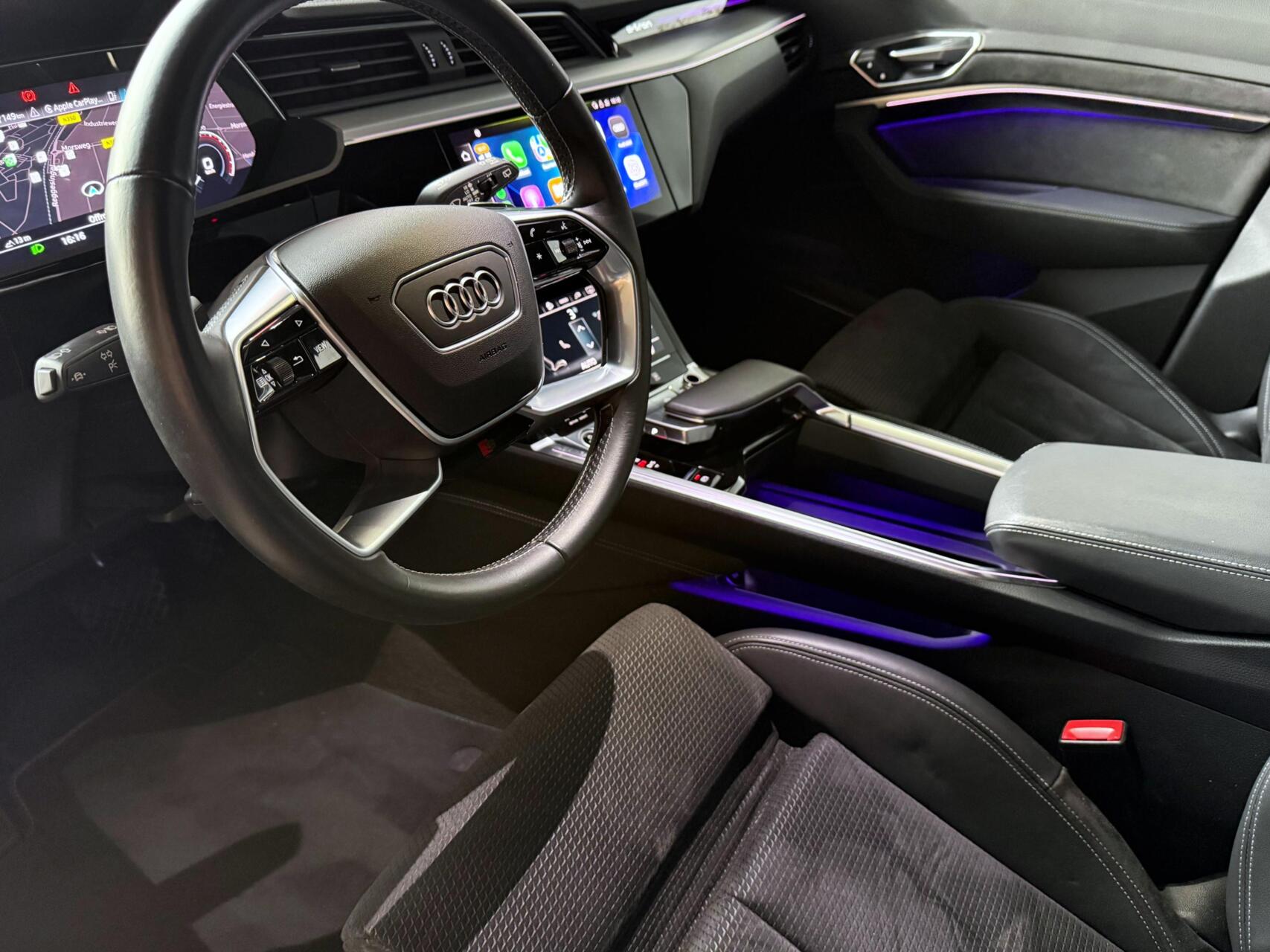 Foto van Audi E-tron