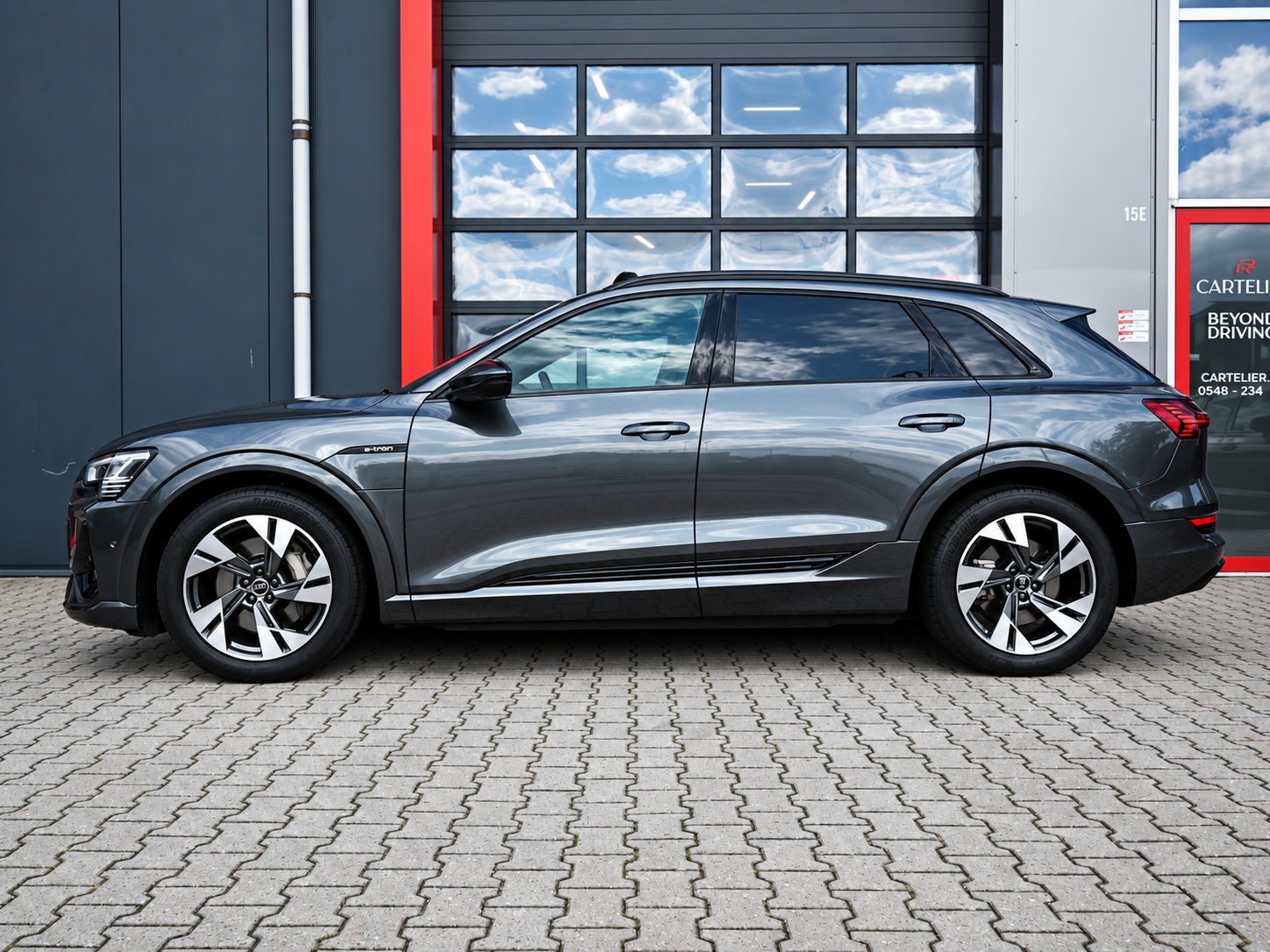 Foto van Audi E-tron