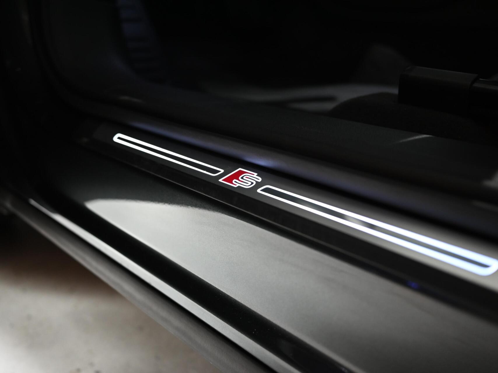 Foto van Audi E-tron