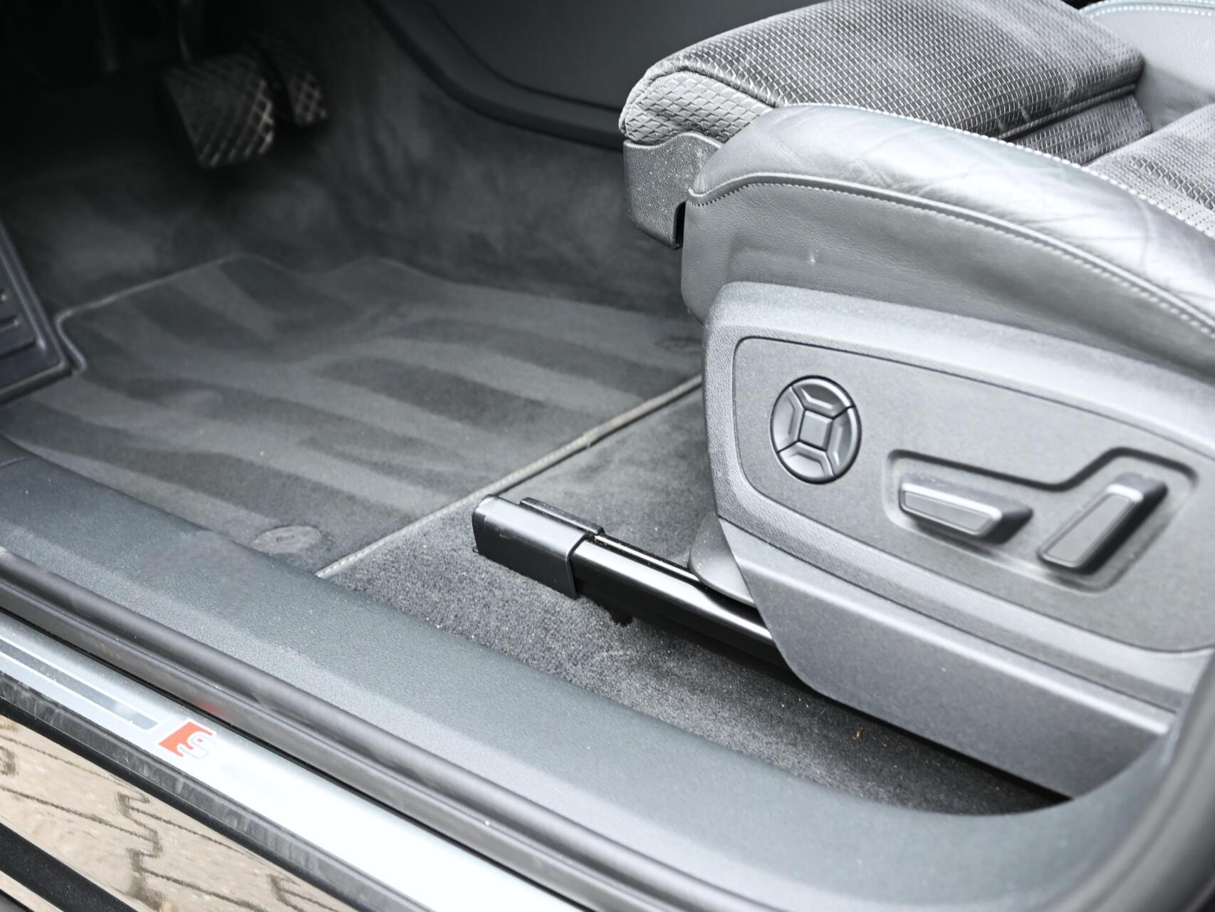 Foto van Audi E-tron
