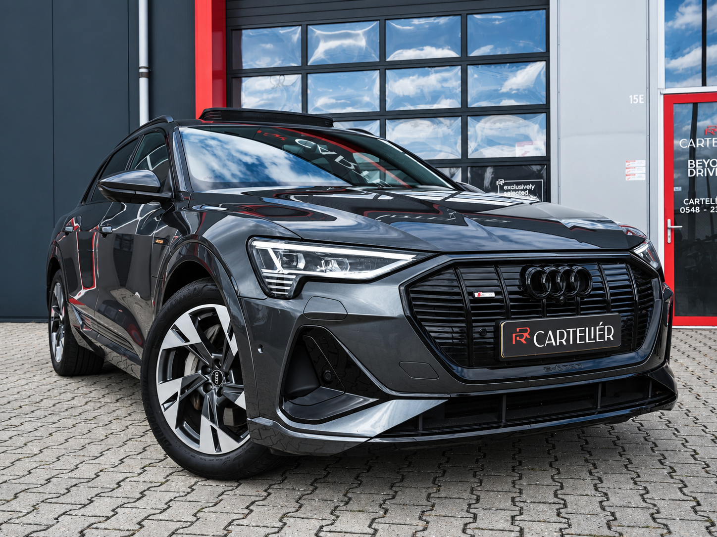 Foto van Audi E-tron
