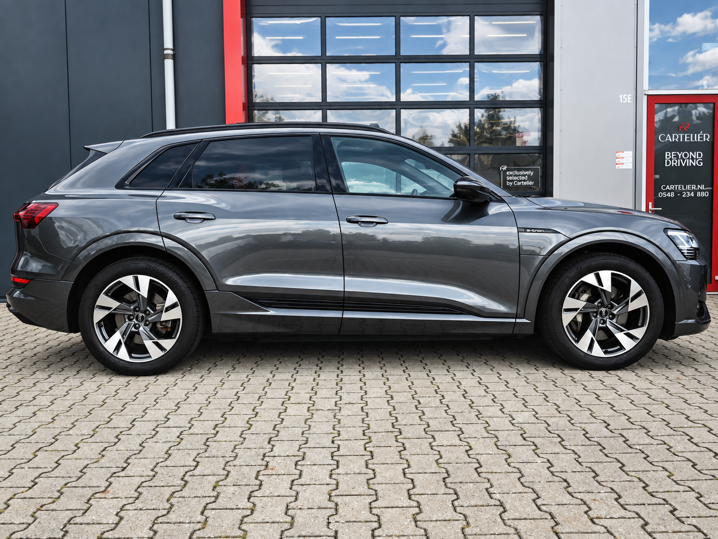 Foto van Audi E-tron