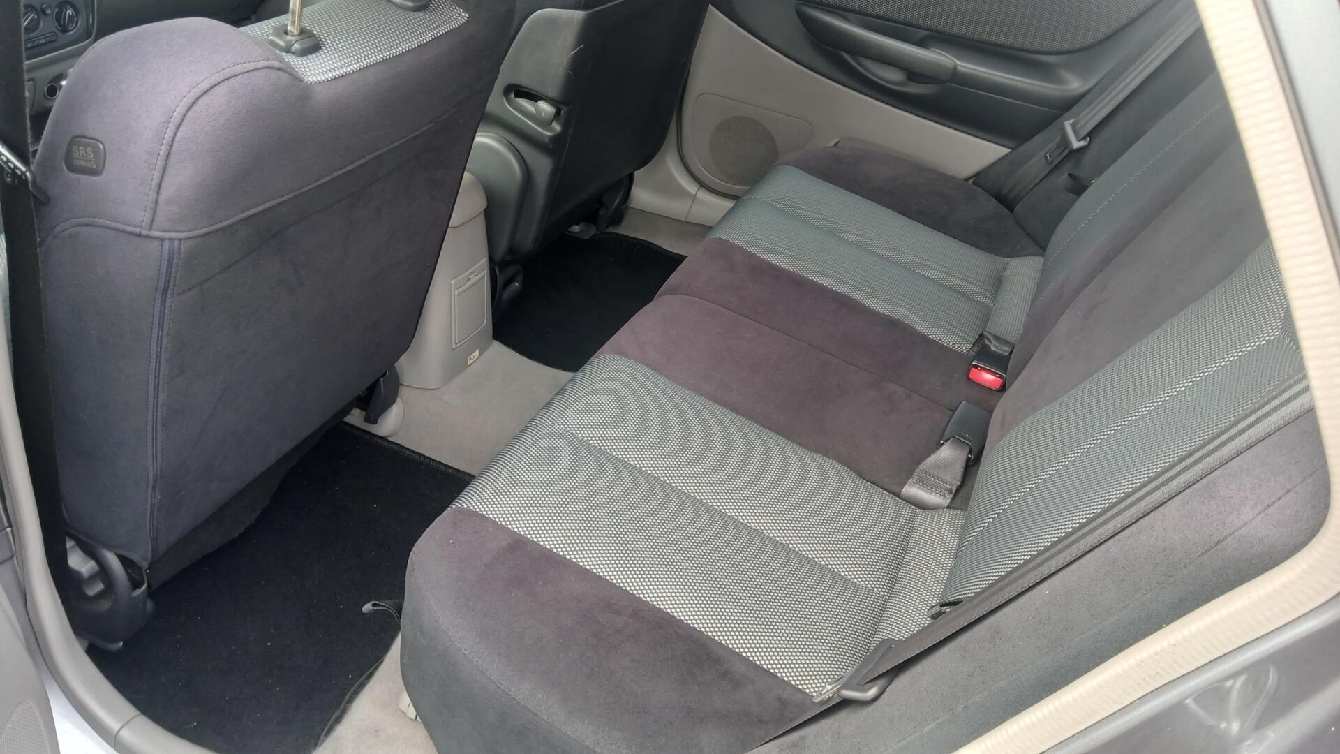 Foto van Mazda Mazda 323f