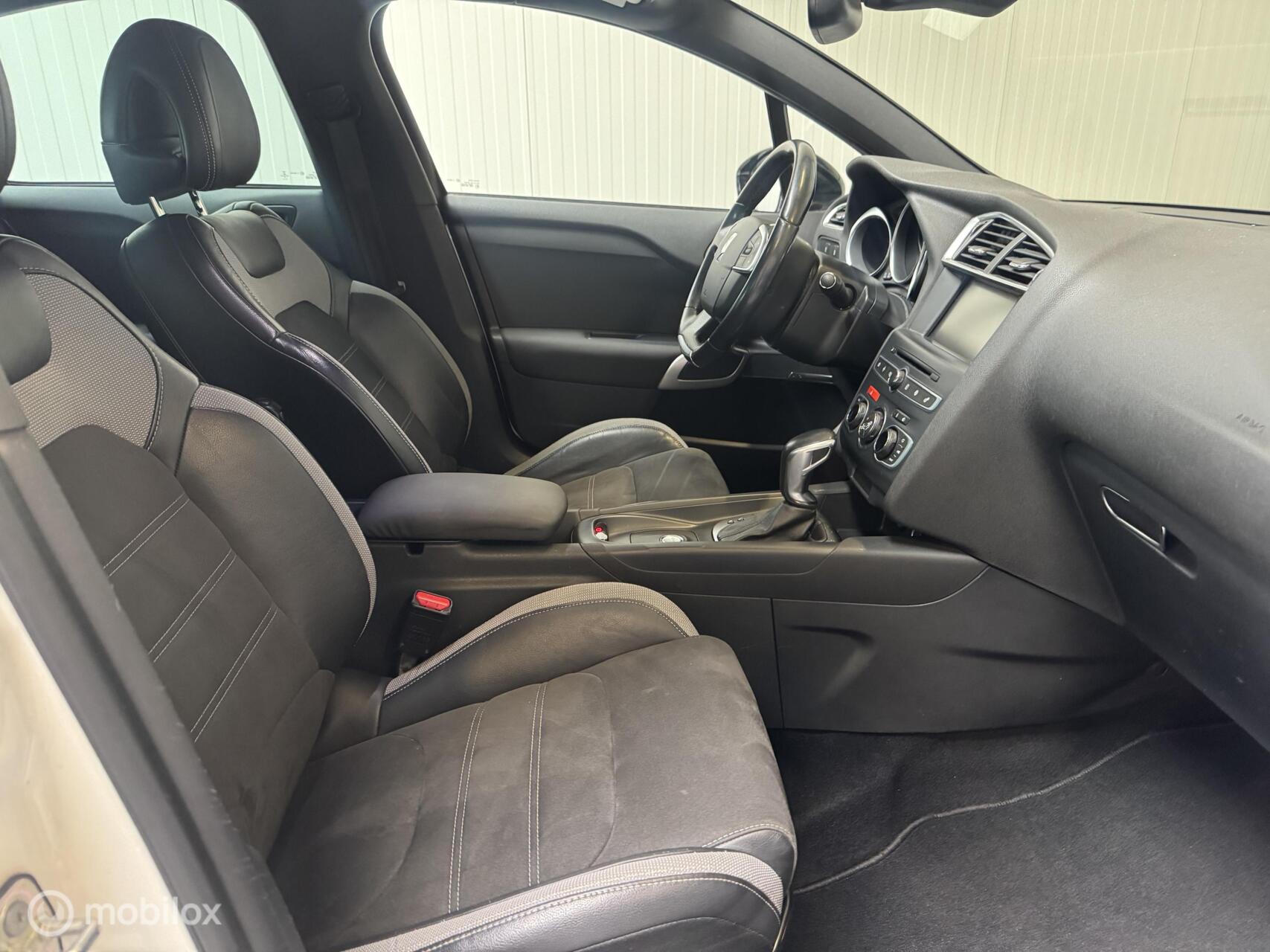 Foto van DS DS 4