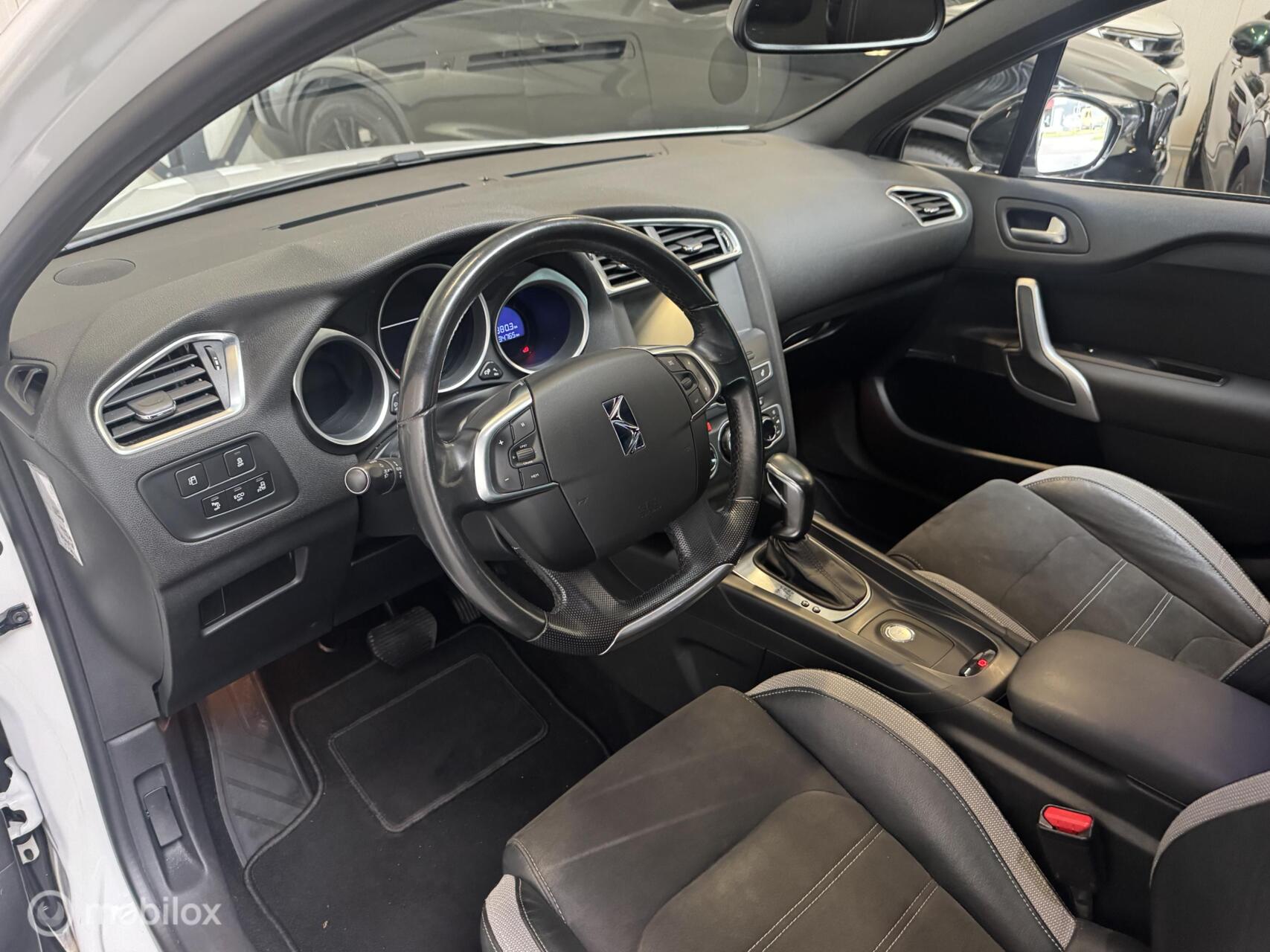 Foto van DS DS 4