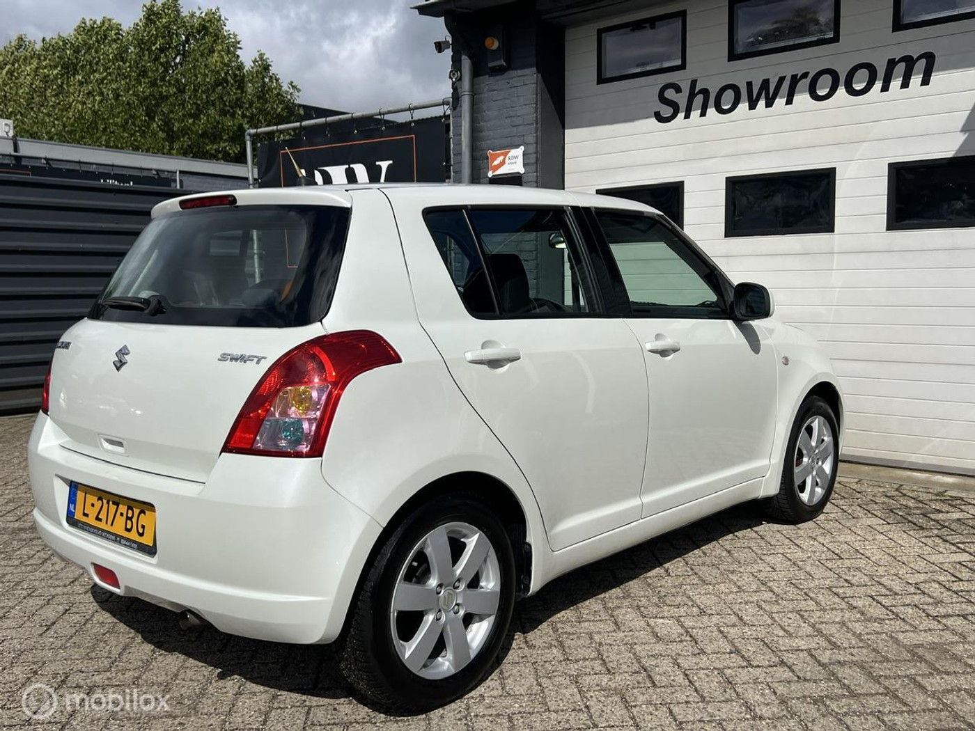 Foto van Suzuki Swift