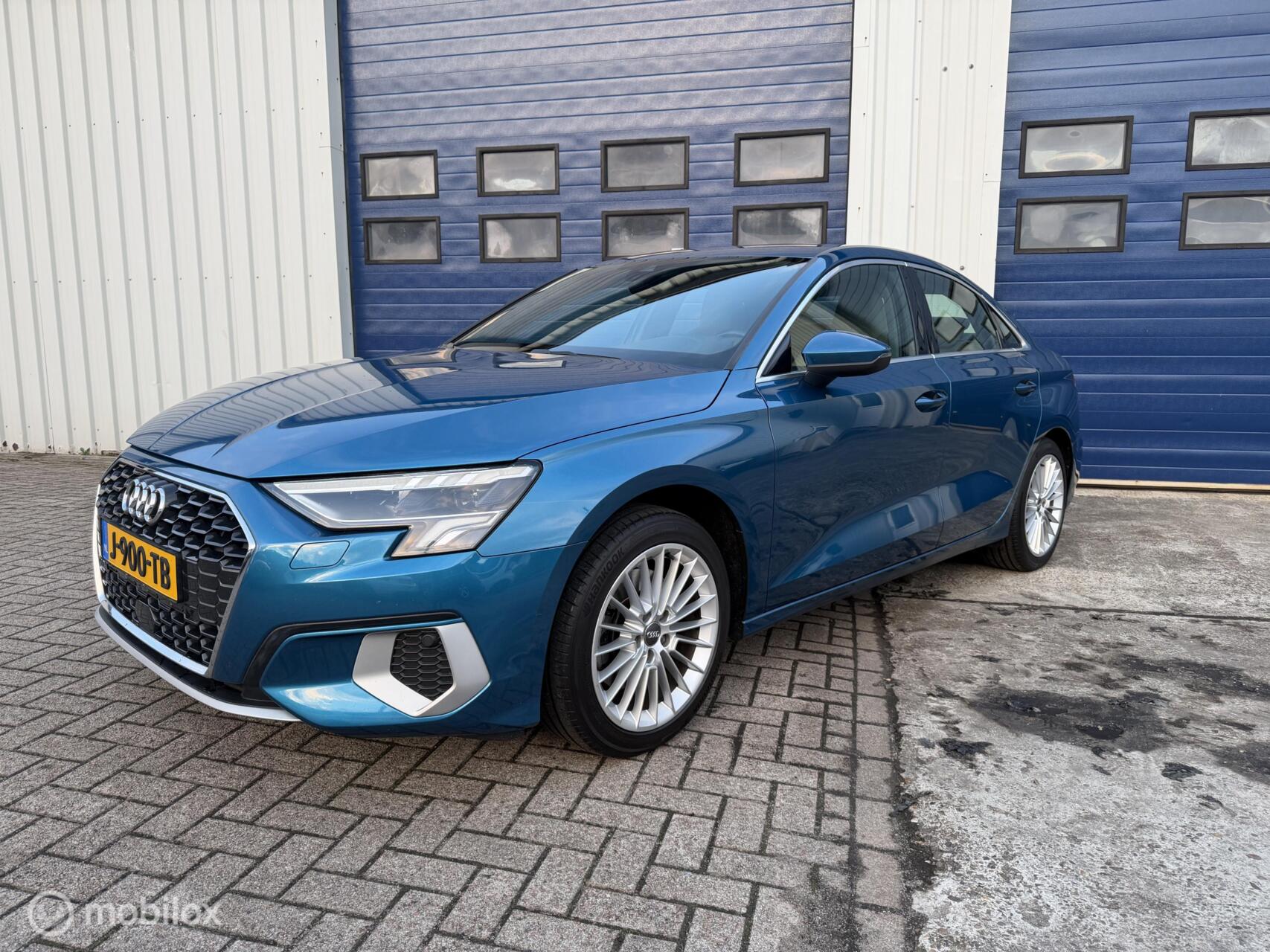 Audi A3 Limousine 35 TFSI Business edition 2020 - voorkant
