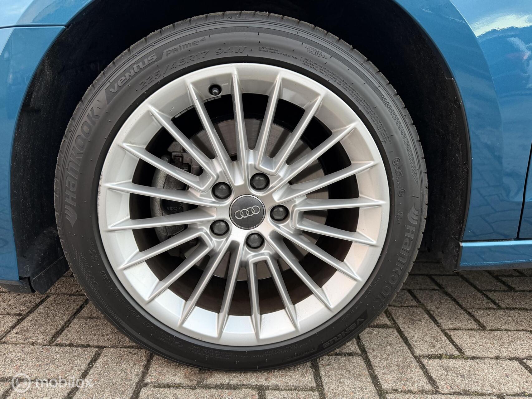 Foto van Audi A3 Limousine