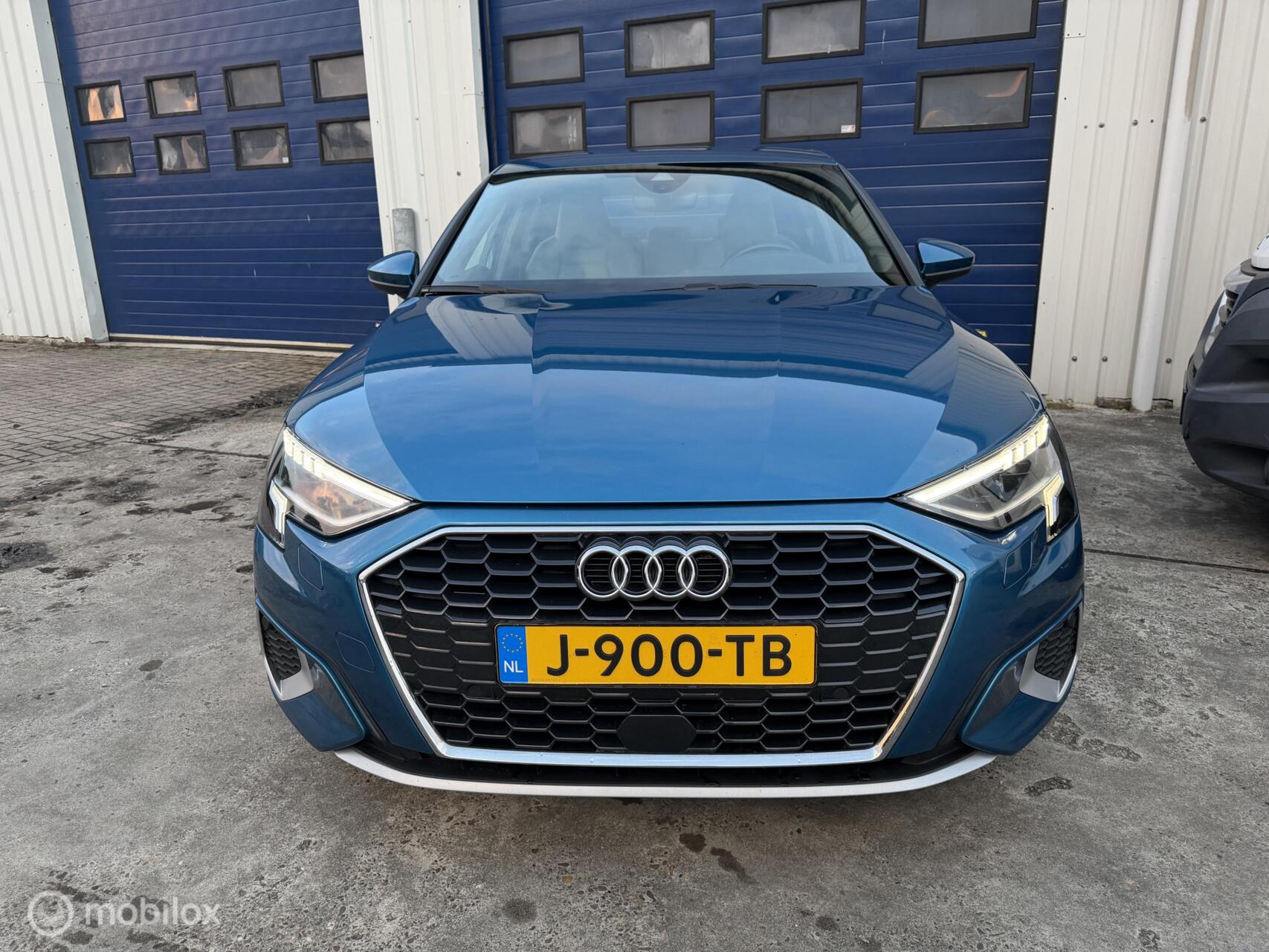 Foto van Audi A3 Limousine