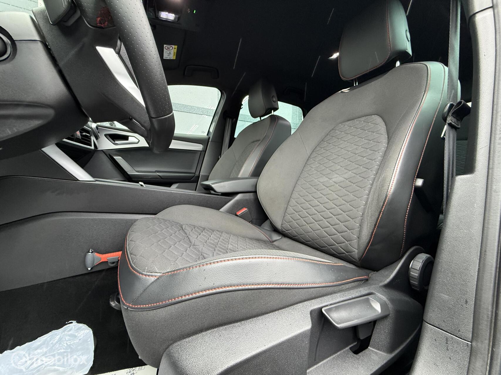 Foto van Seat Seat Leon SP E-hybrid150